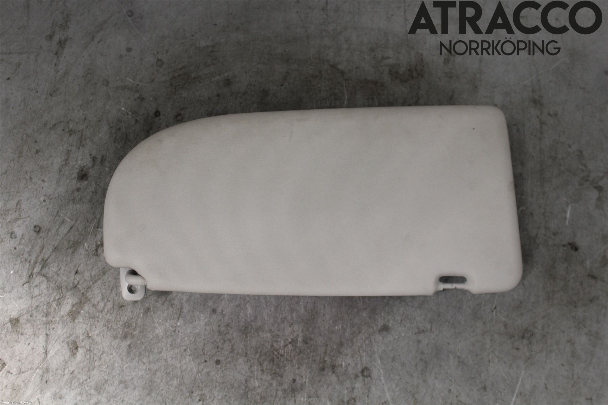 Volkswagen VW CADDY      04-10 Innr Solskjerm