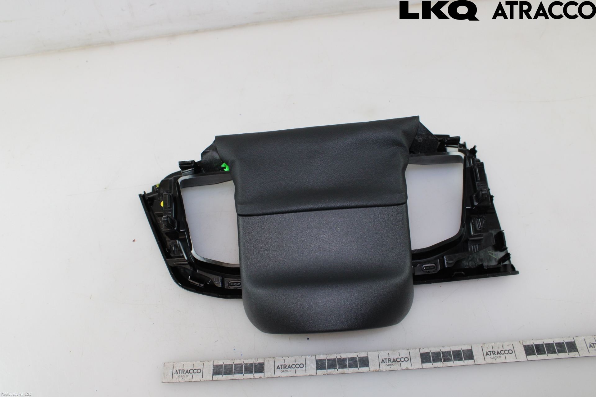 Volkswagen VW TRANSP/CARAVELLE (T7) 22-24 Instrument Ramme
