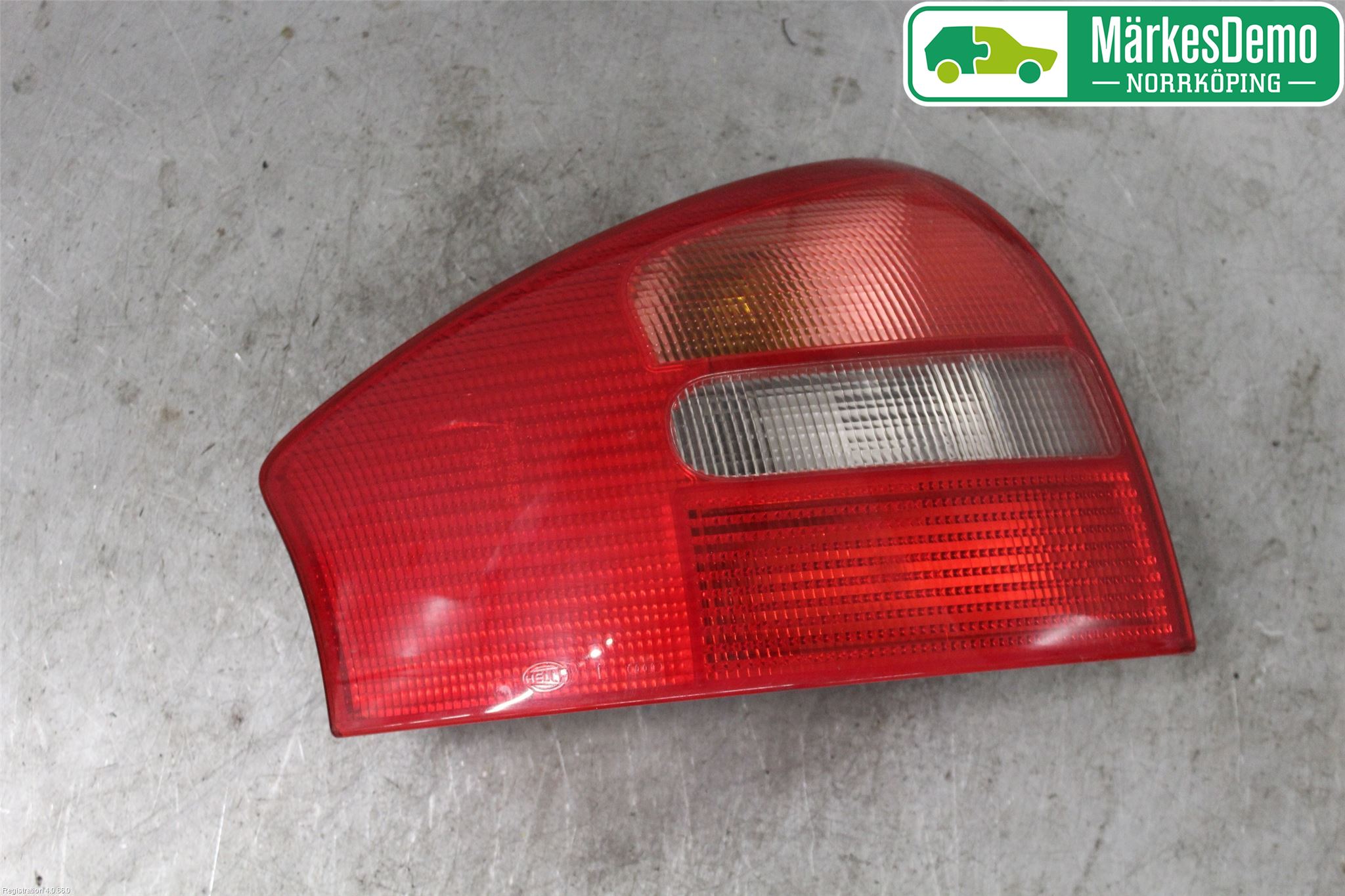 Audi A6/S6     97-05 Baklykt Venstre