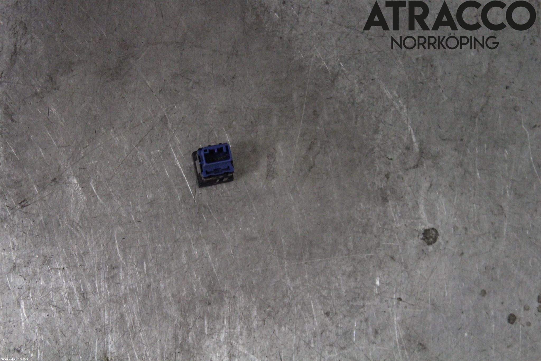 Toyota RAV4 19- Bryter Drivstoff Tankluke