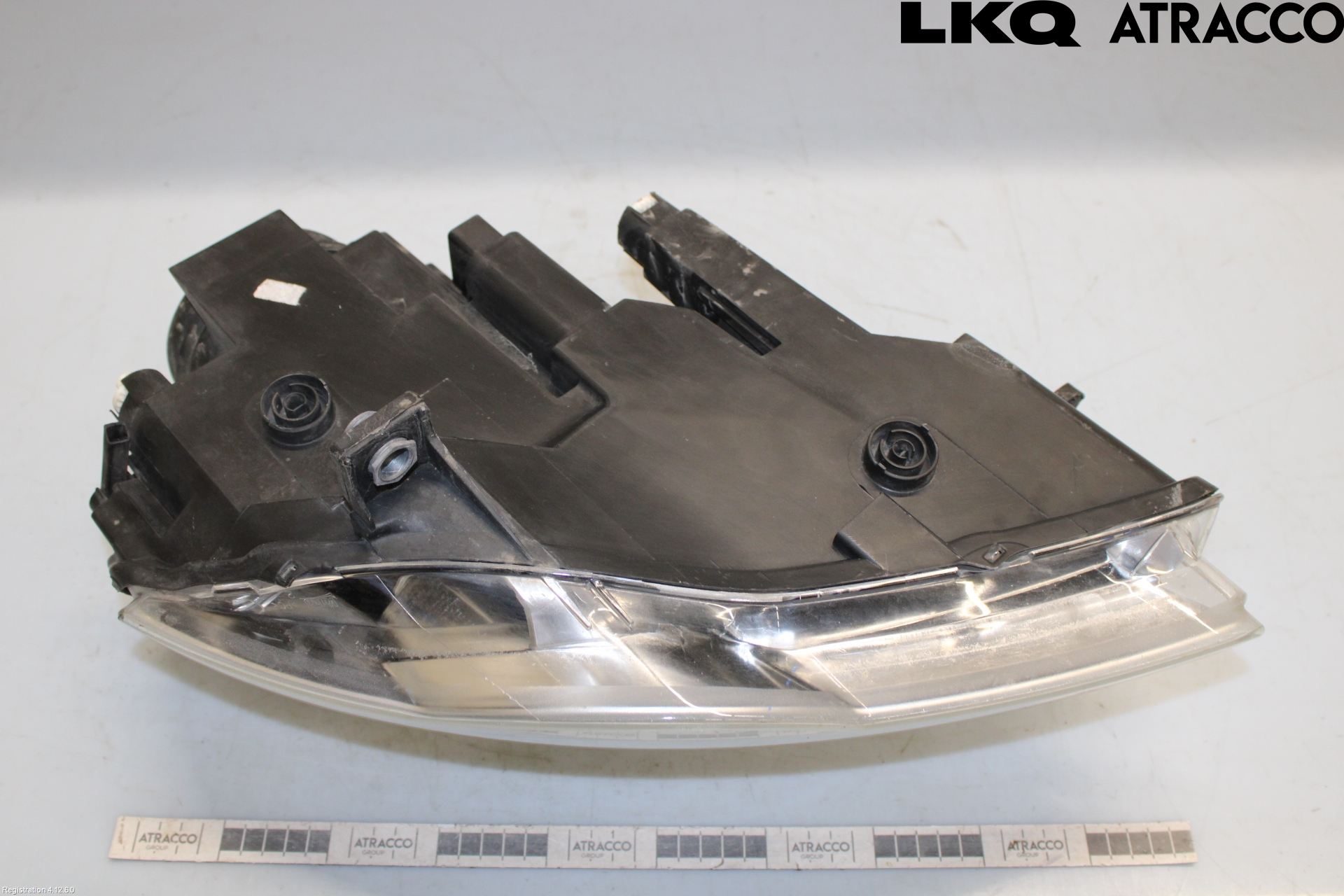 Volkswagen VW PASSAT 05-11 Frontlykt Venstre
