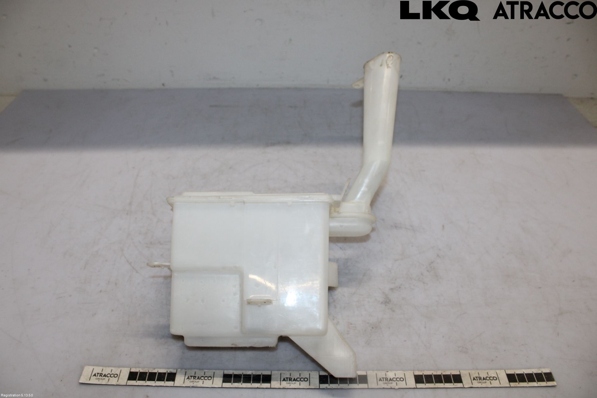 Nissan PIXO Spylerbeholder Frontrute-Lykte