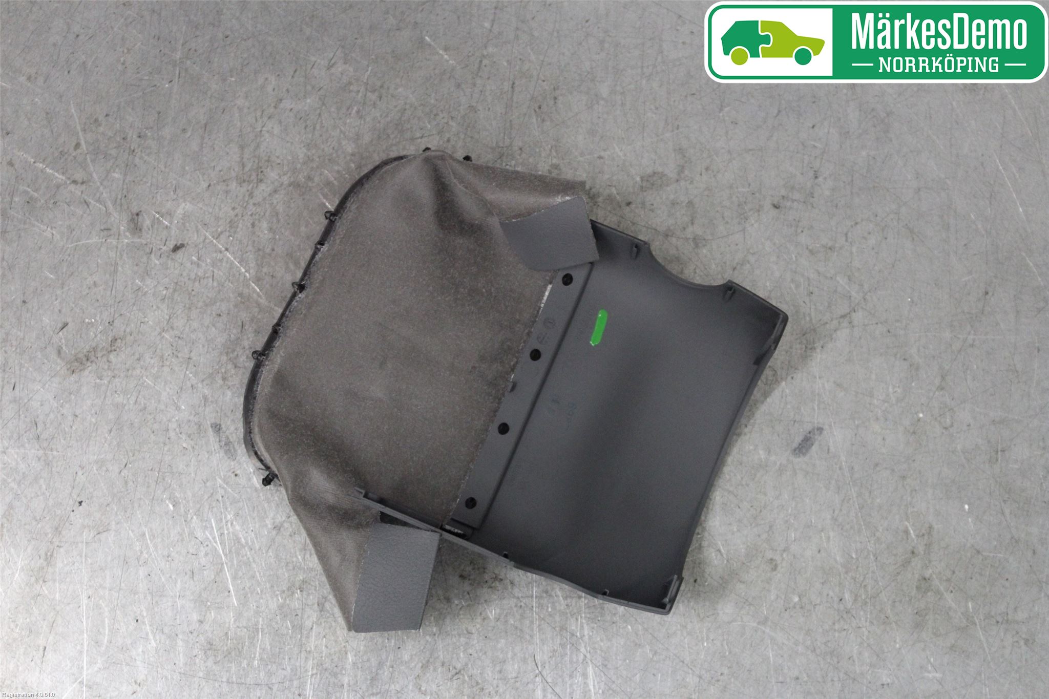 Audi A8/S8 4H 10-17 Rattdeksel - Deksler
