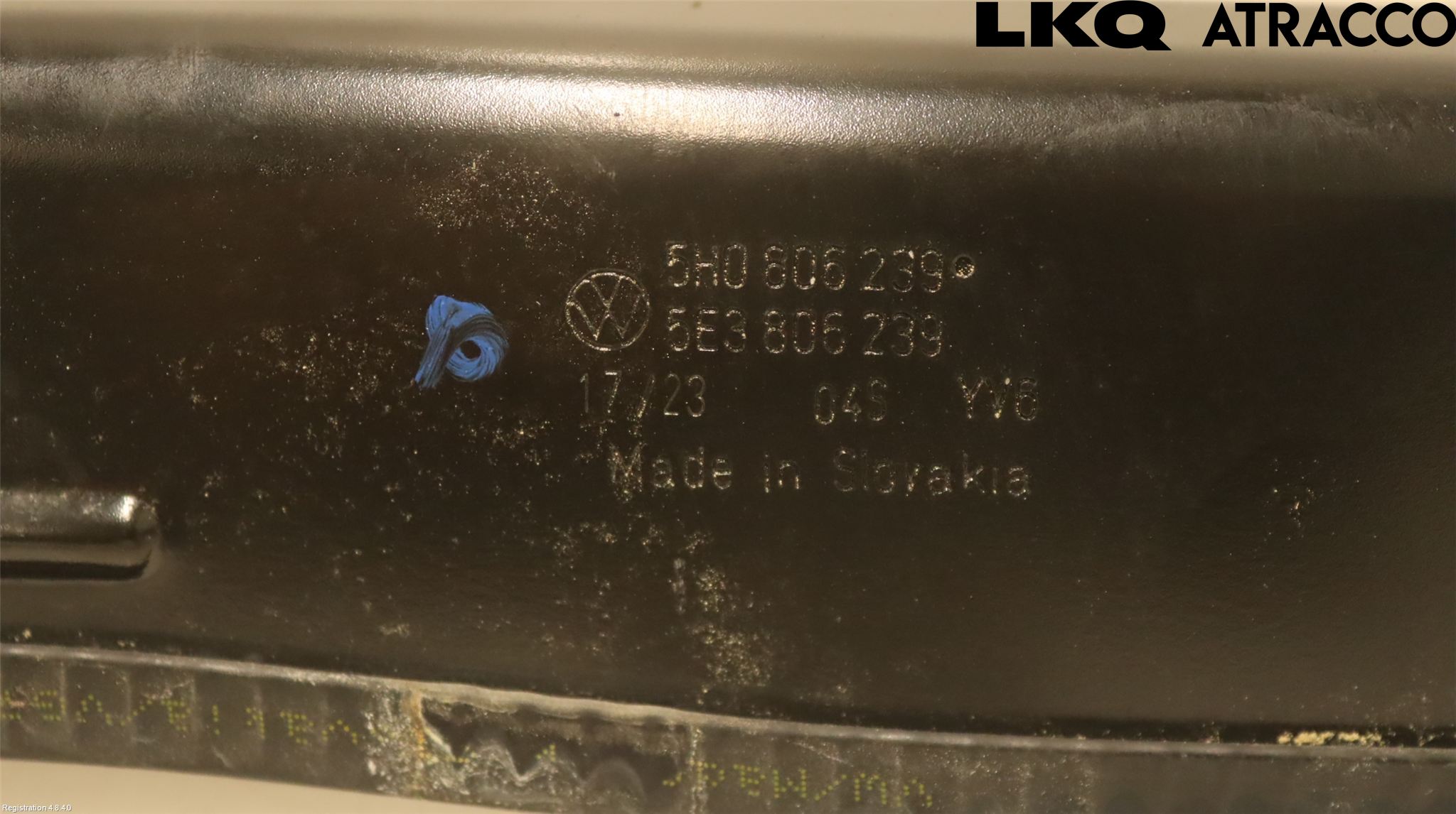 Skoda OCTAVIA (NX) 20- Visker Deksel-Grill-Under Frr
