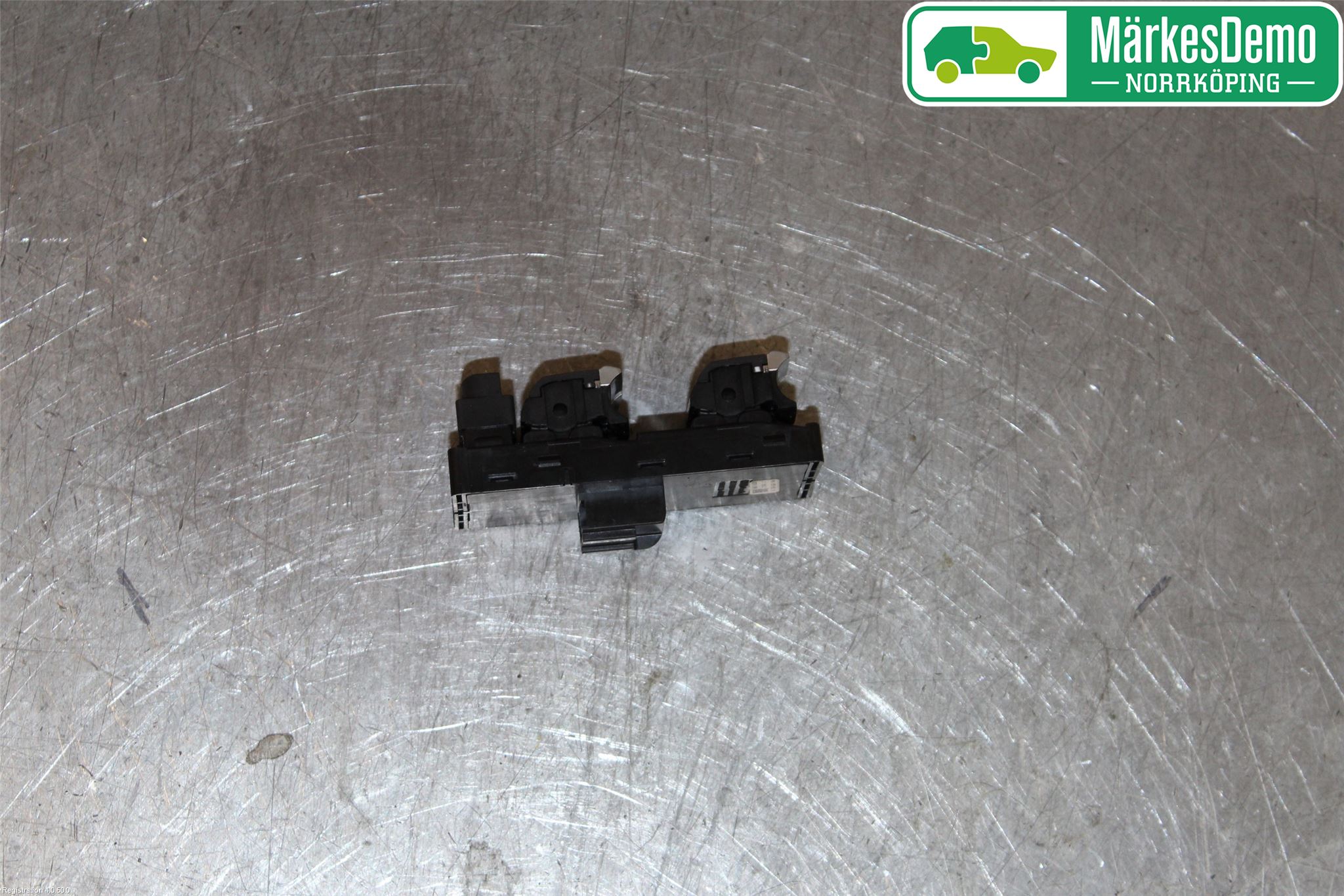 Audi A4/S4 B9 16-19 Bryter Vindusheis