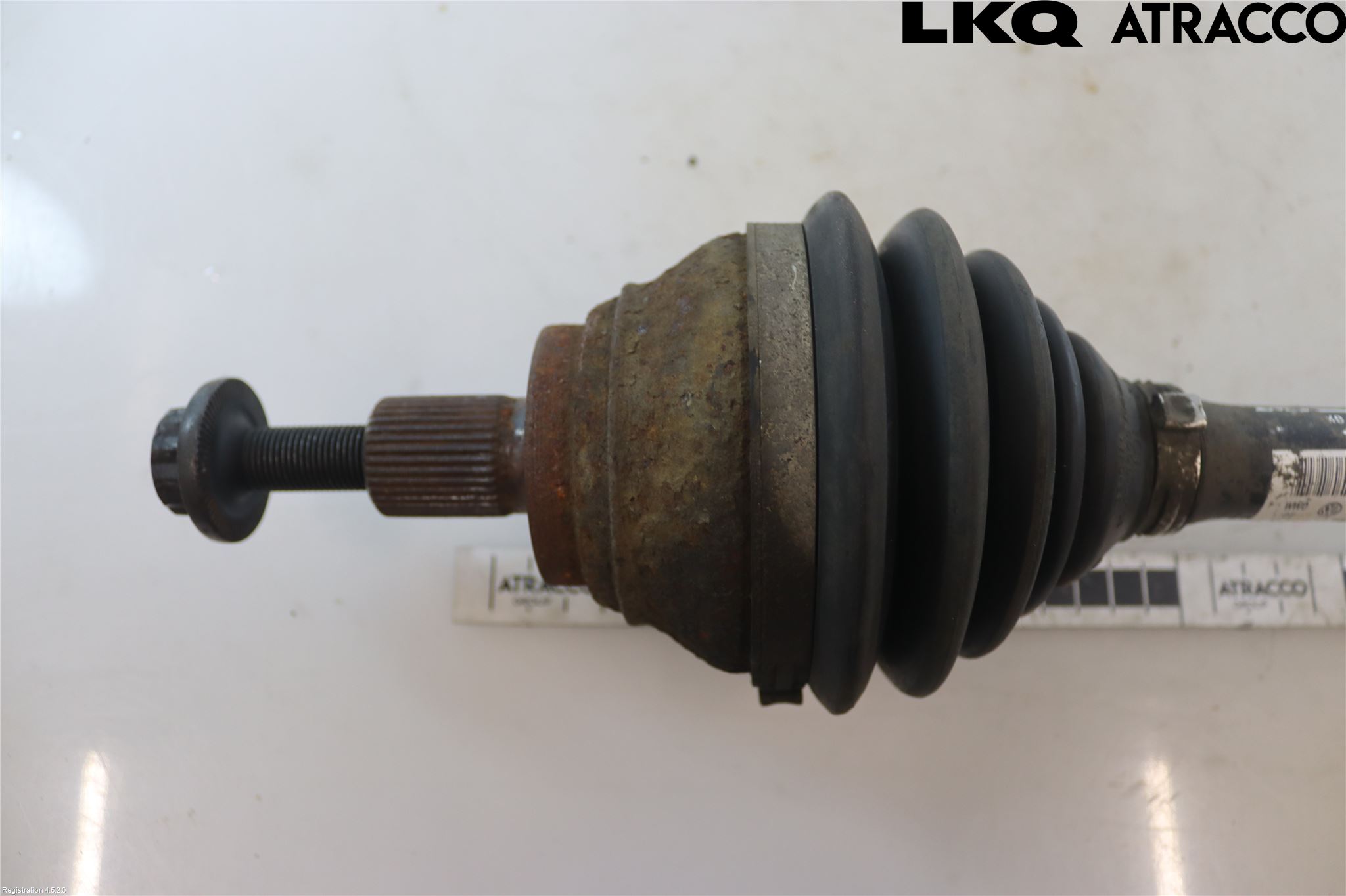 Volkswagen VW GOLF VI 09-13 Drivaksel Foran Kompl Venstre