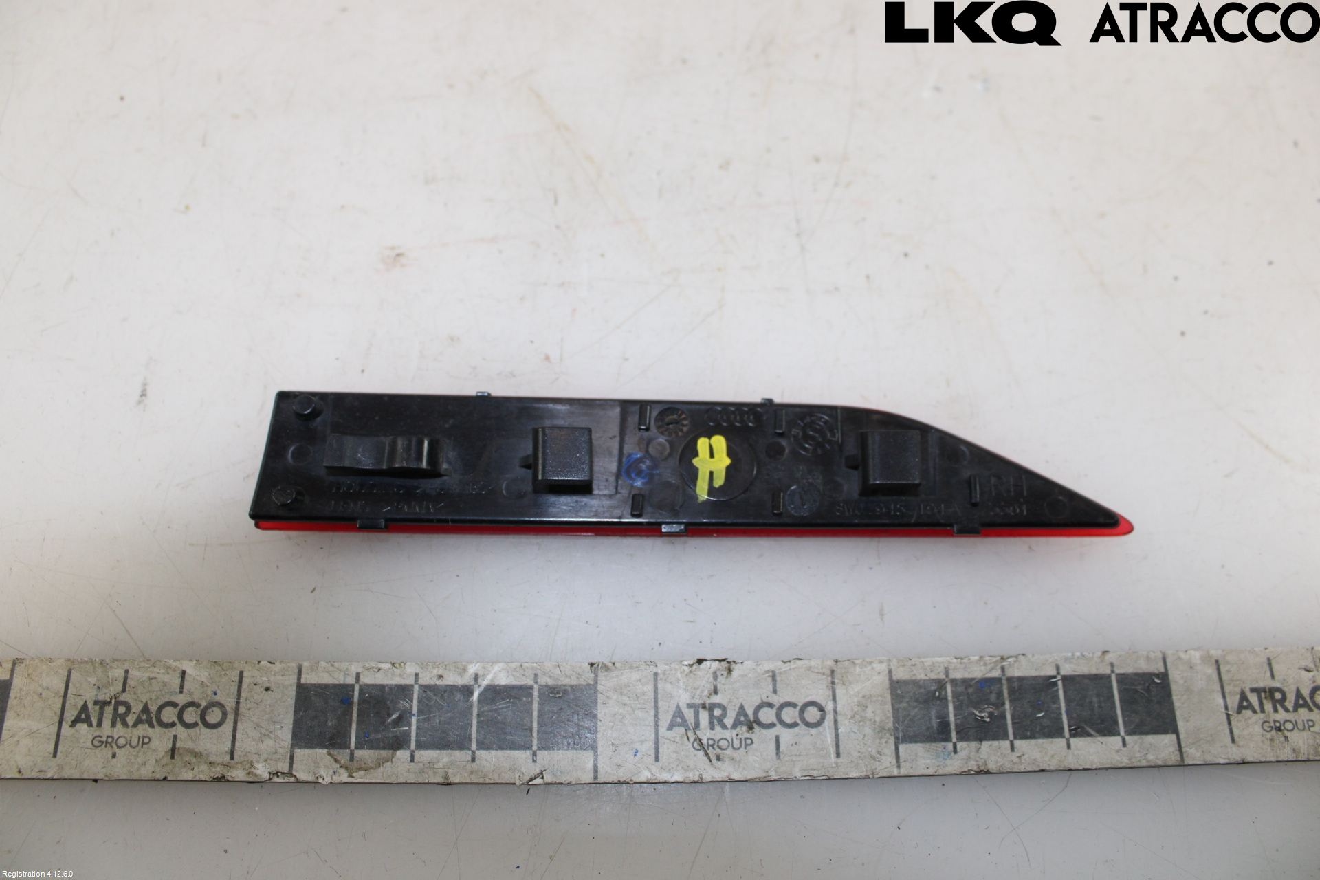 Audi A4/S4 B9 20- Refleks Bak