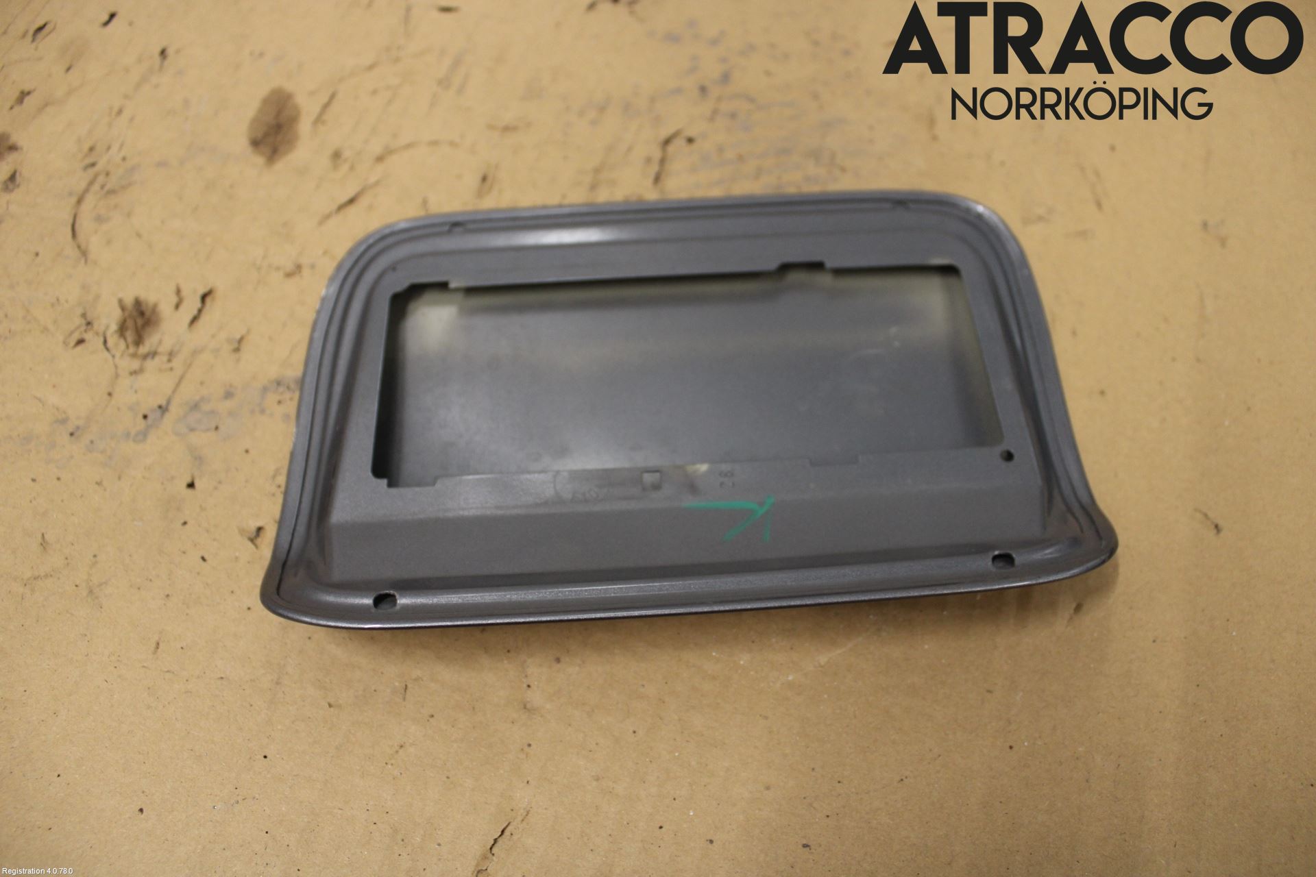 BMW 5 F10/F11/F18 09-17 Drivstoff Tankluke