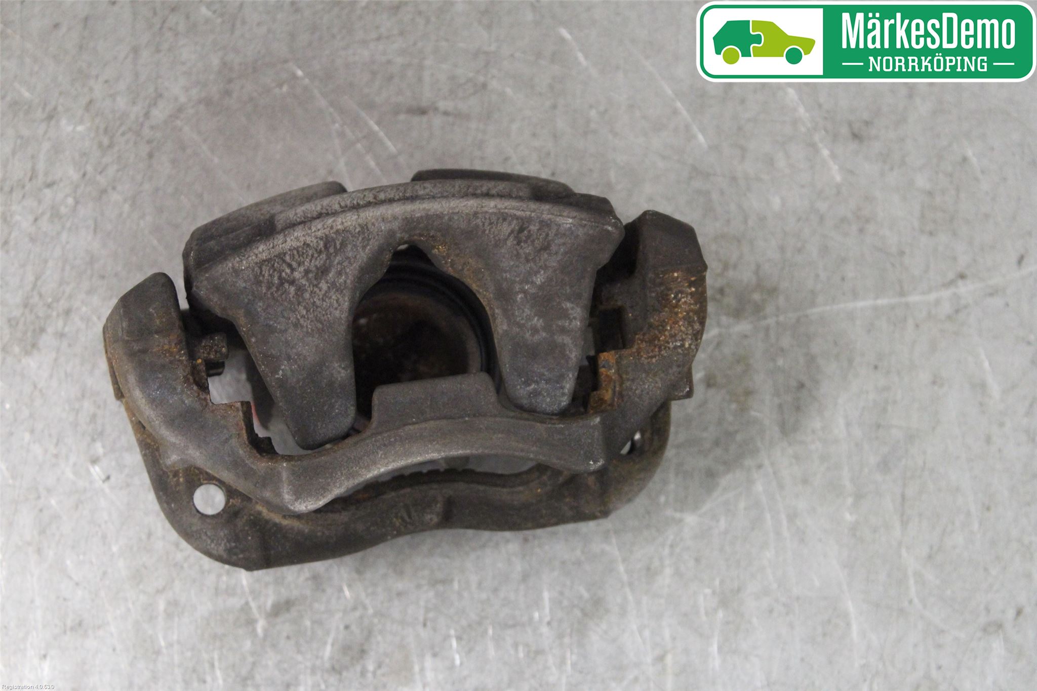 BMW 2 F46 GRAN TOURER 15-22 Bremsecaliper Foran Høyre