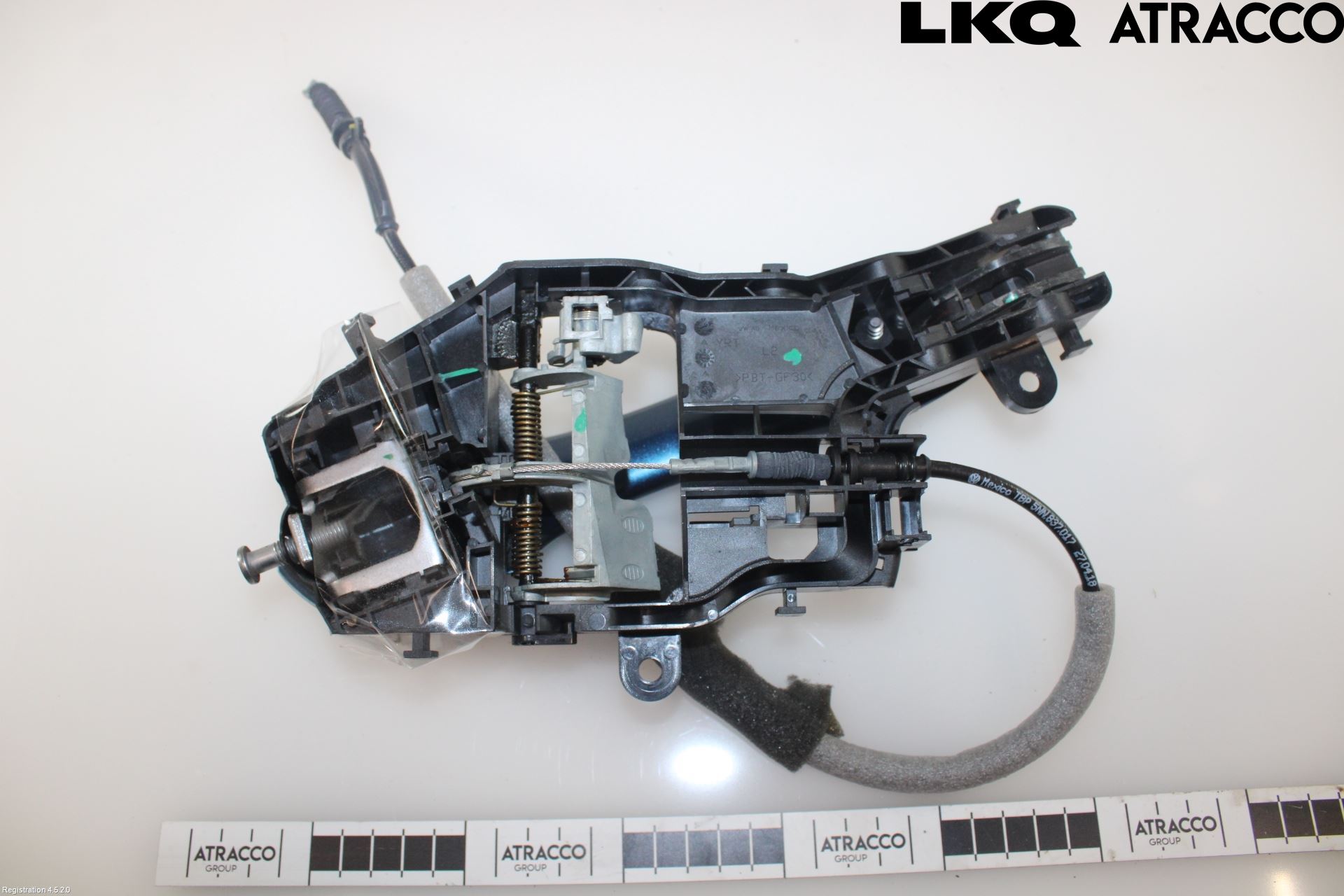 Volkswagen VW JETTA VI 11- Dørhandtak Ytre Venstre