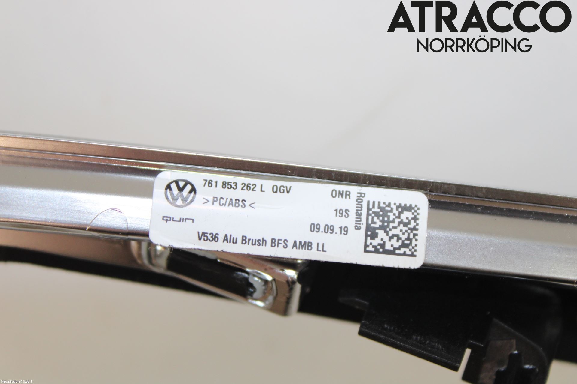 Volkswagen VW TOUAREG CR 18- Innr Dekor Instrbord