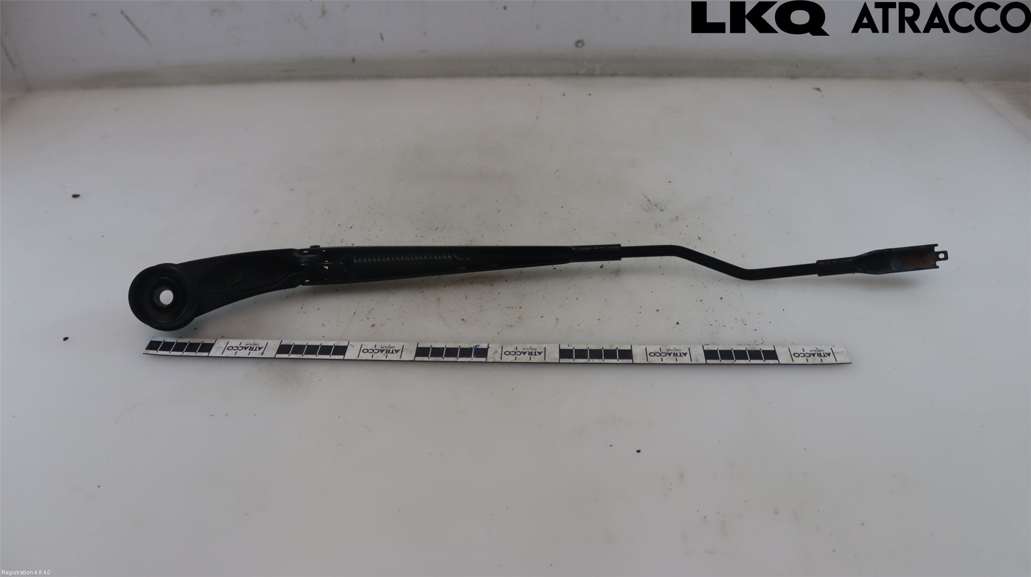 Ford TRANSIT SKÅP/BUSS 14-22 Viskerarm-Armer Frontrute