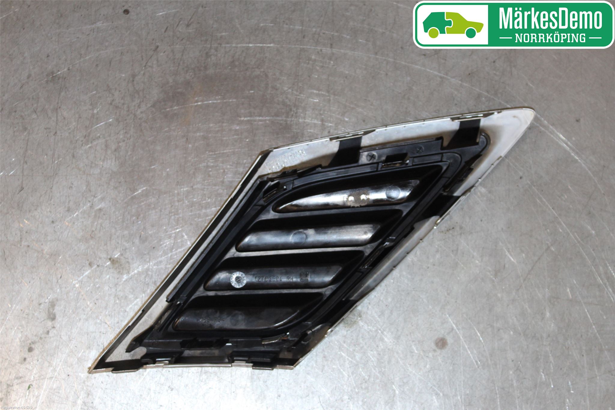 Saab 9-3 VER2/VER3 08-15 Grilldel Høyre