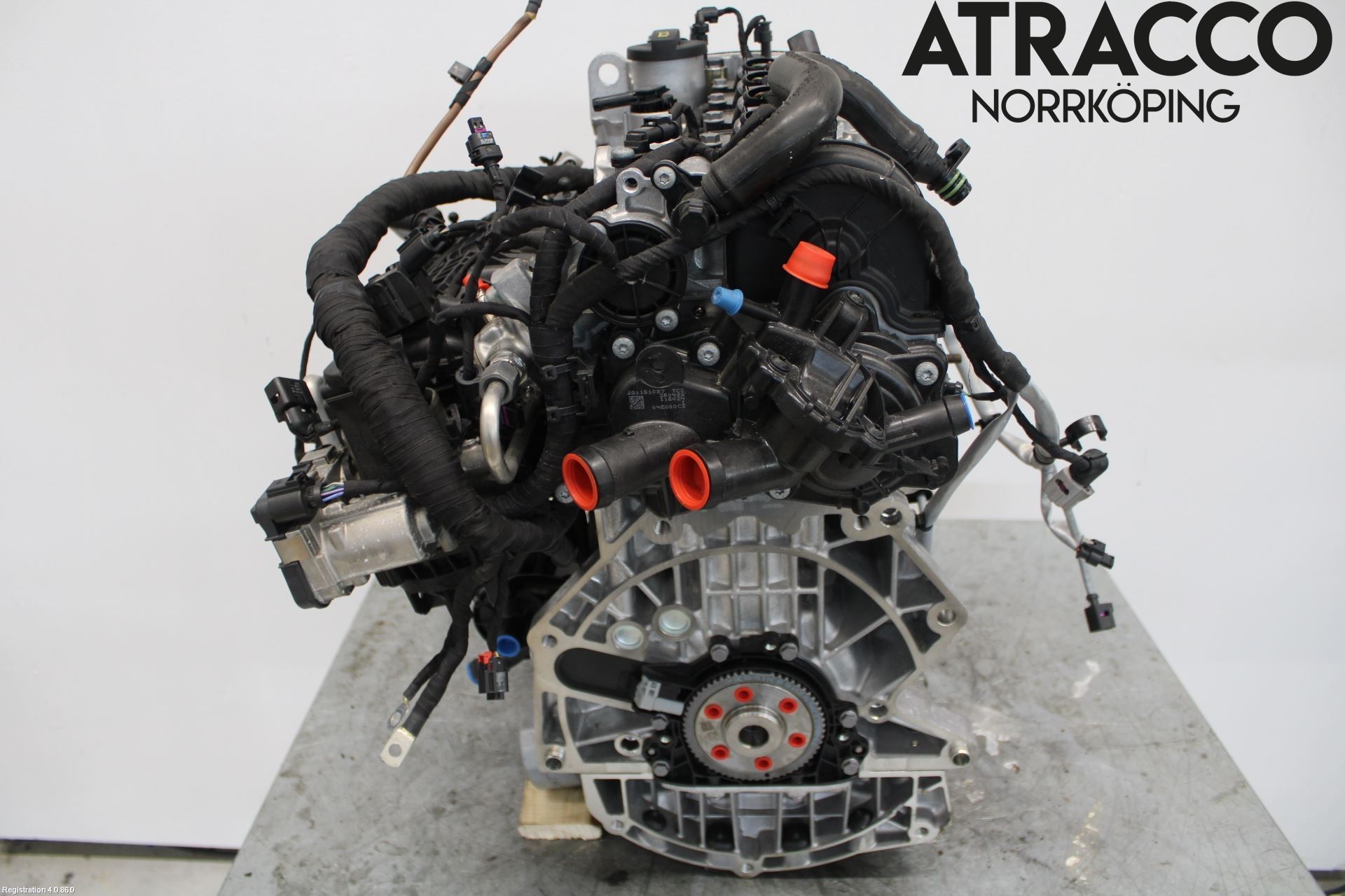 Volkswagen VW TRANSP/CARAVELLE (T7) 22-24 Motor Bensin