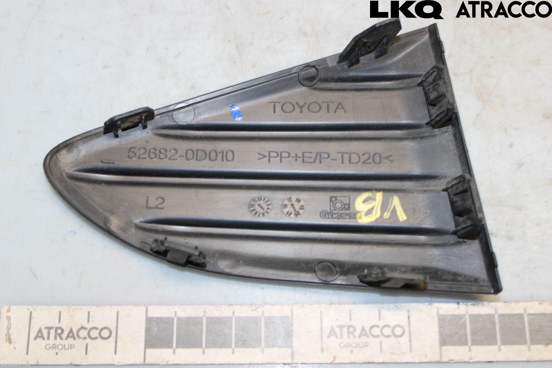 Toyota YARIS XP130 15-20 Støtfanger Bak Hjørne Venstre