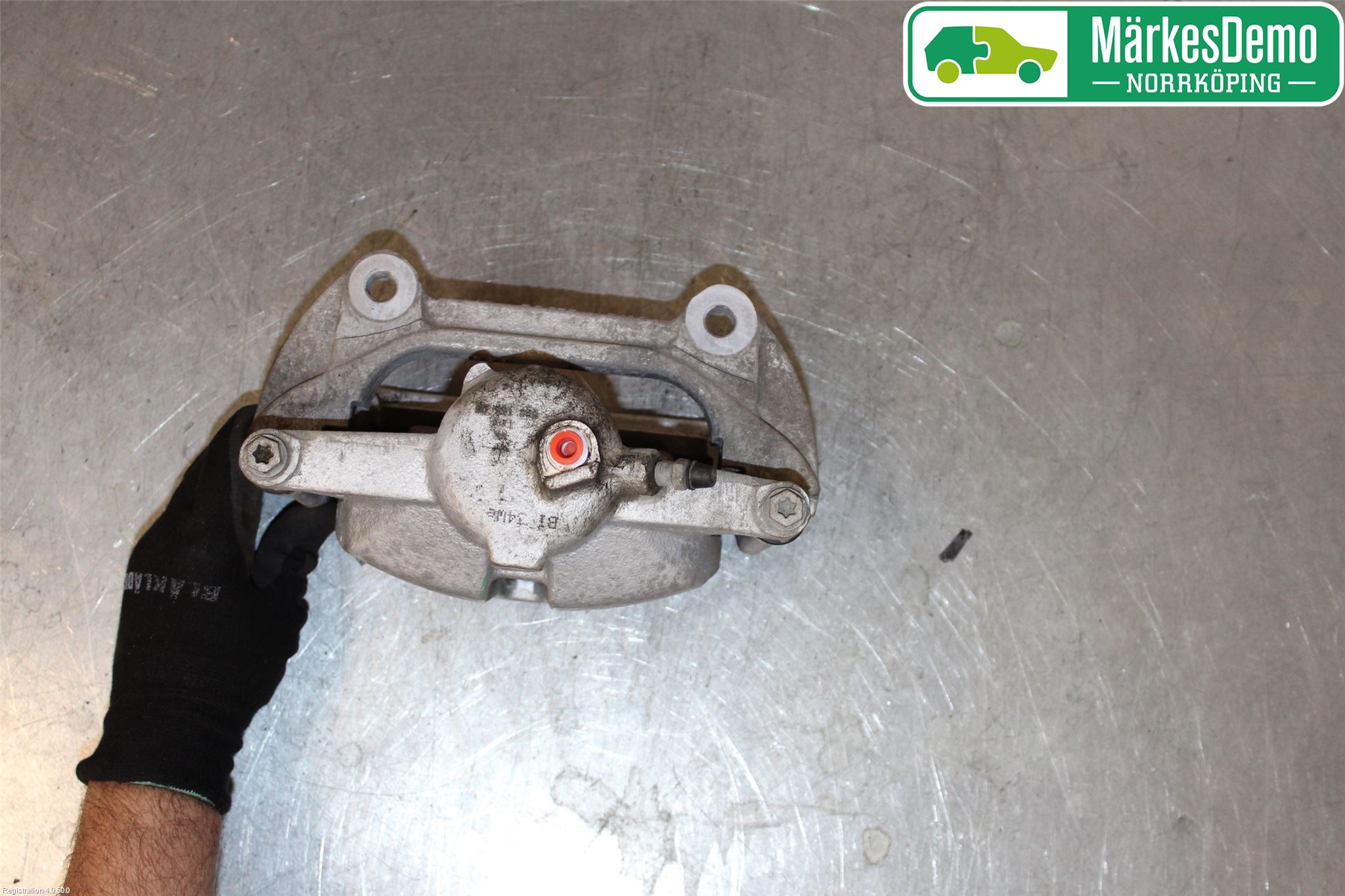 Seat TARRACO 19- Bremsecaliper Foran Venstre