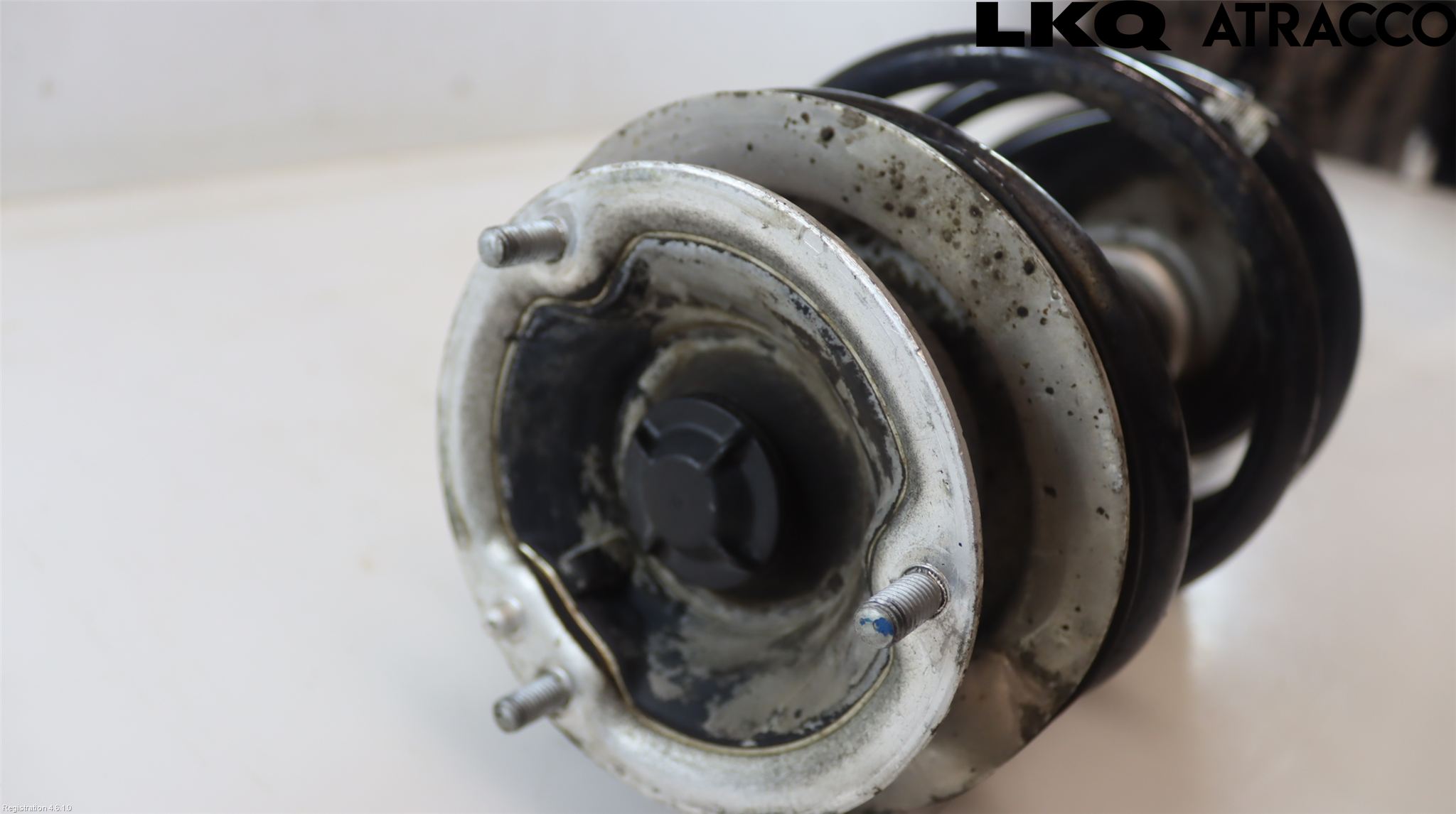 BMW 5 E60/61 Sed/Tou 02-10 Fjærbein Foran Venstre