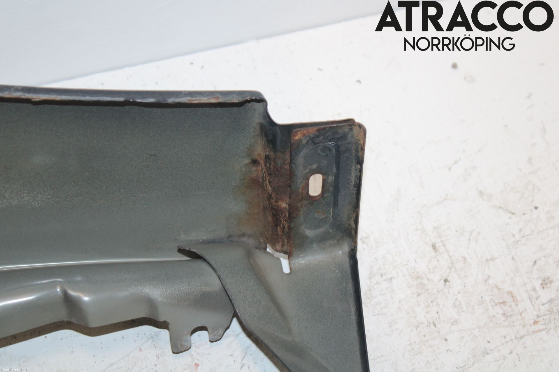 Saab 9-5 -05 Skjerm Foran Venstre