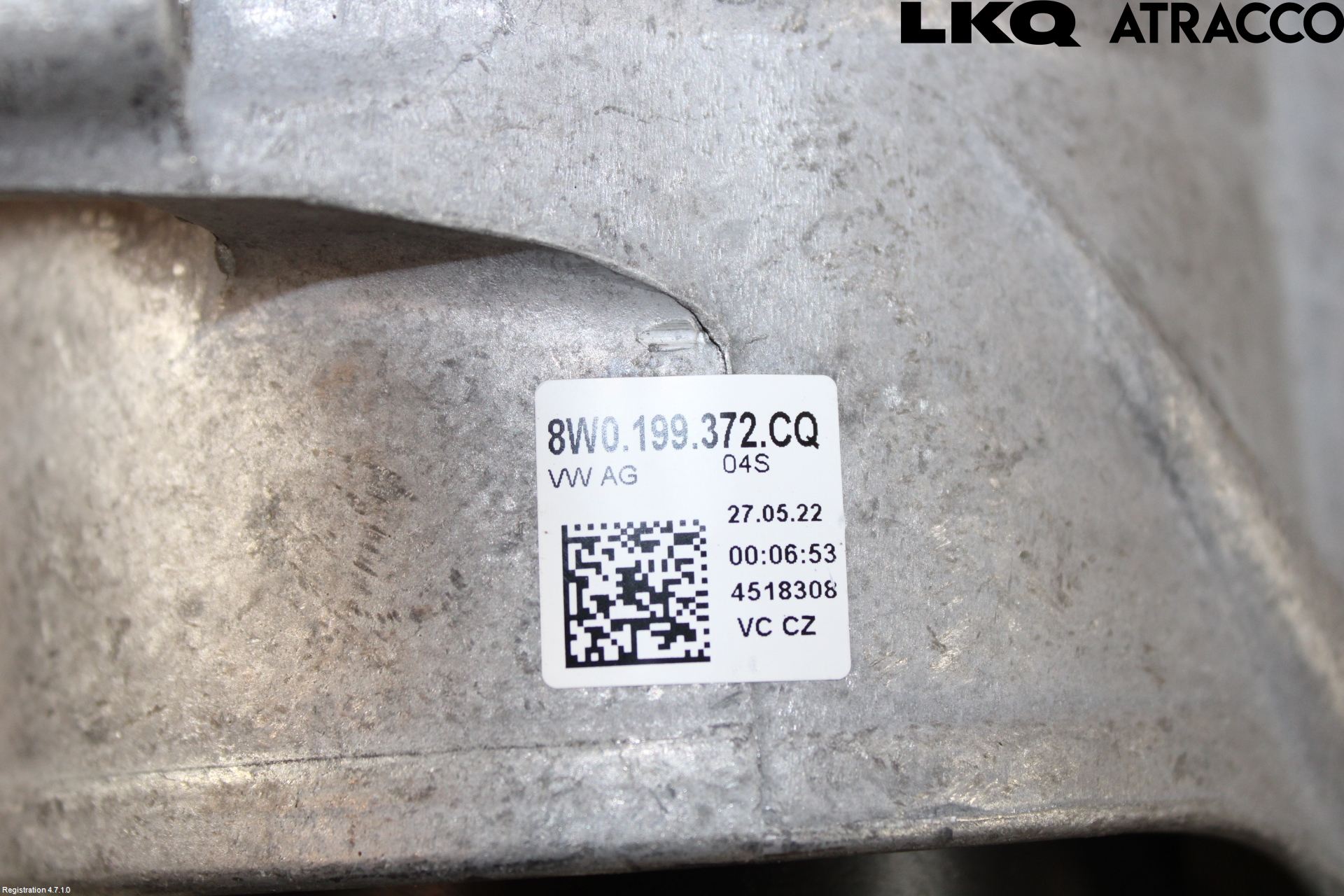 Audi A4/S4 B9 20- Motor Feste Gummi