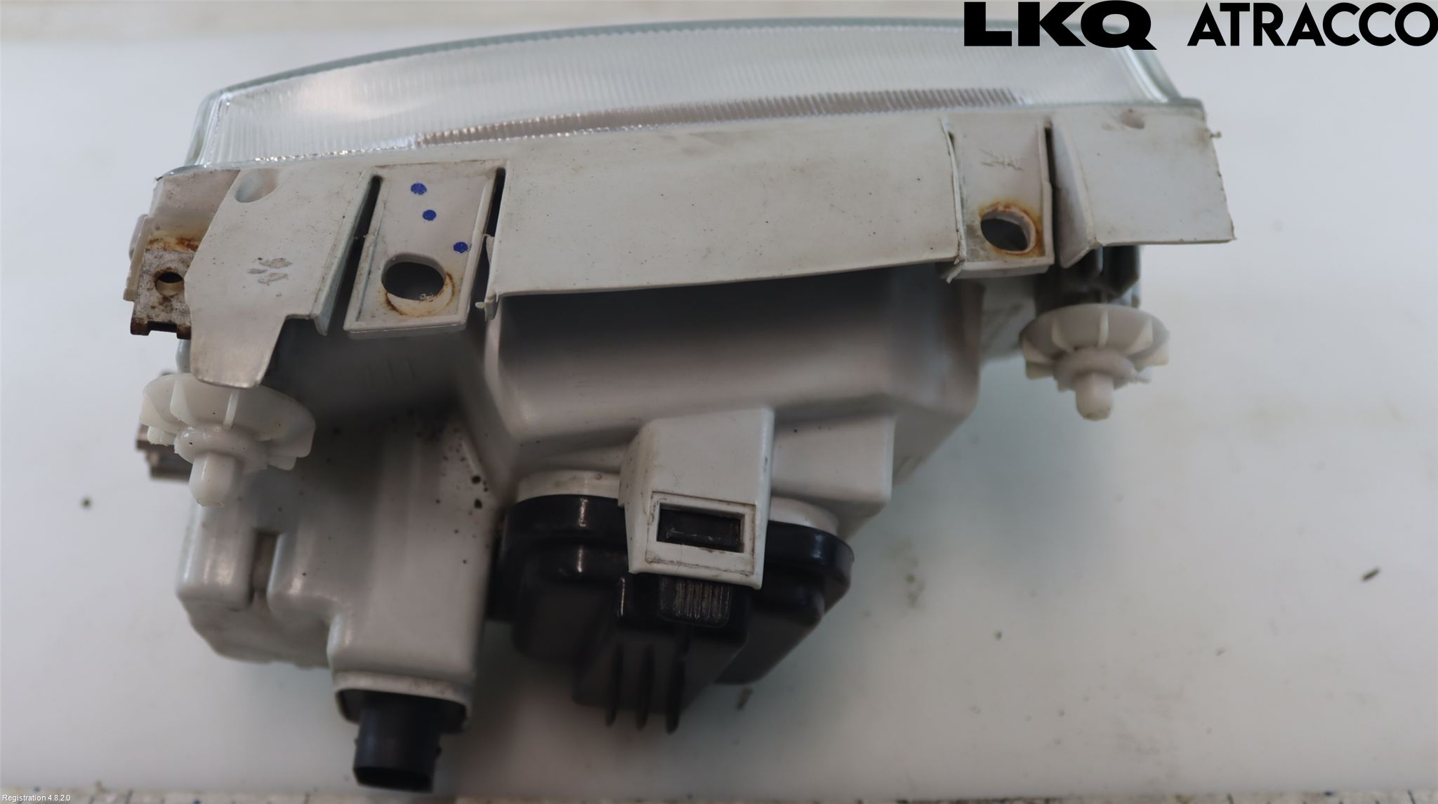 Volkswagen VW POLO 95-01 Frontlykt Venstre