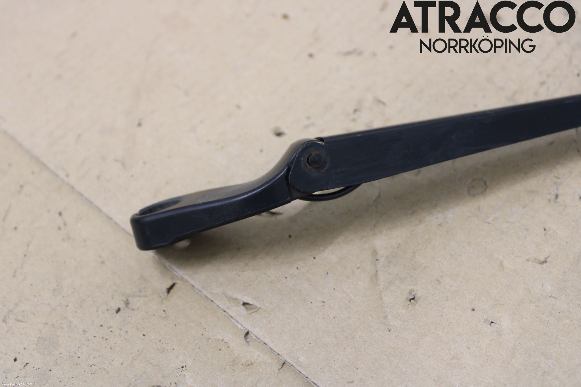 Volkswagen VW POLO 02-05 Viskerarm-Armer Frontrute