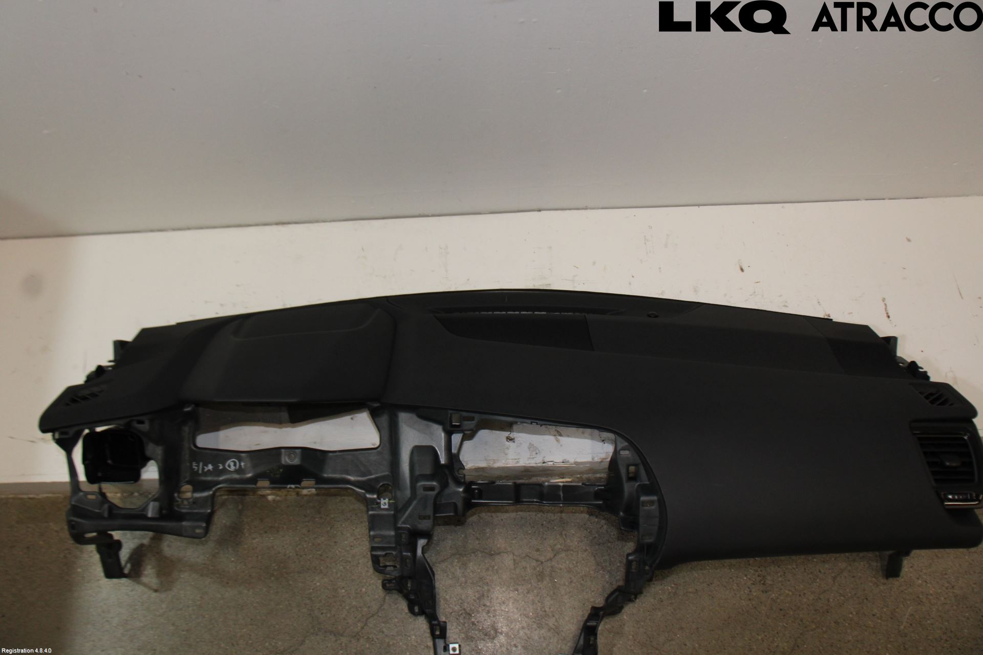 Lexus NX 340h/450h+ 21- Dashbord