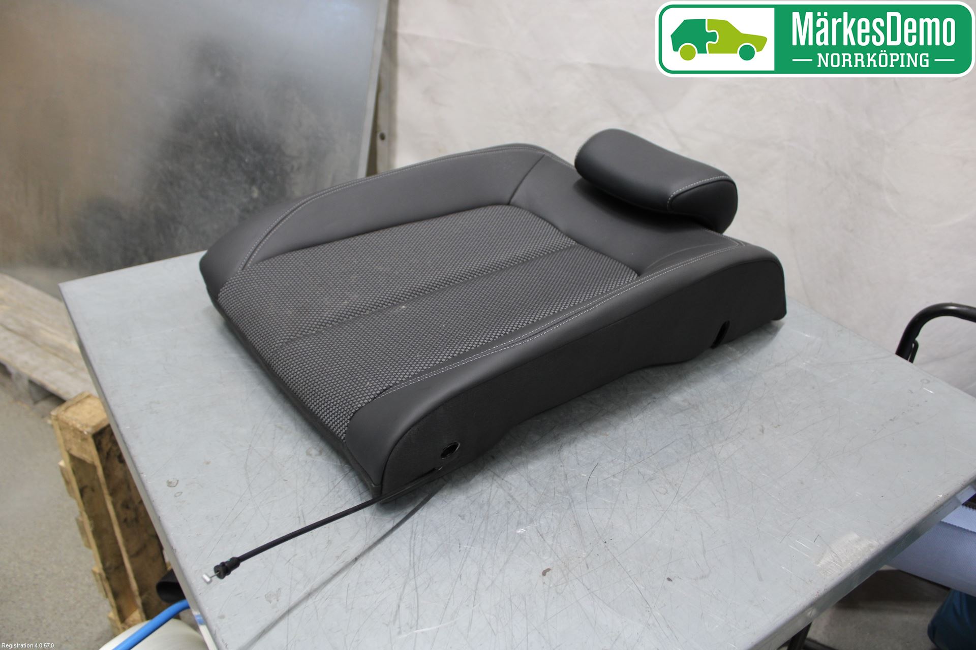 Audi A6 F2/C8 19- Innr Sete Baksete Kompl