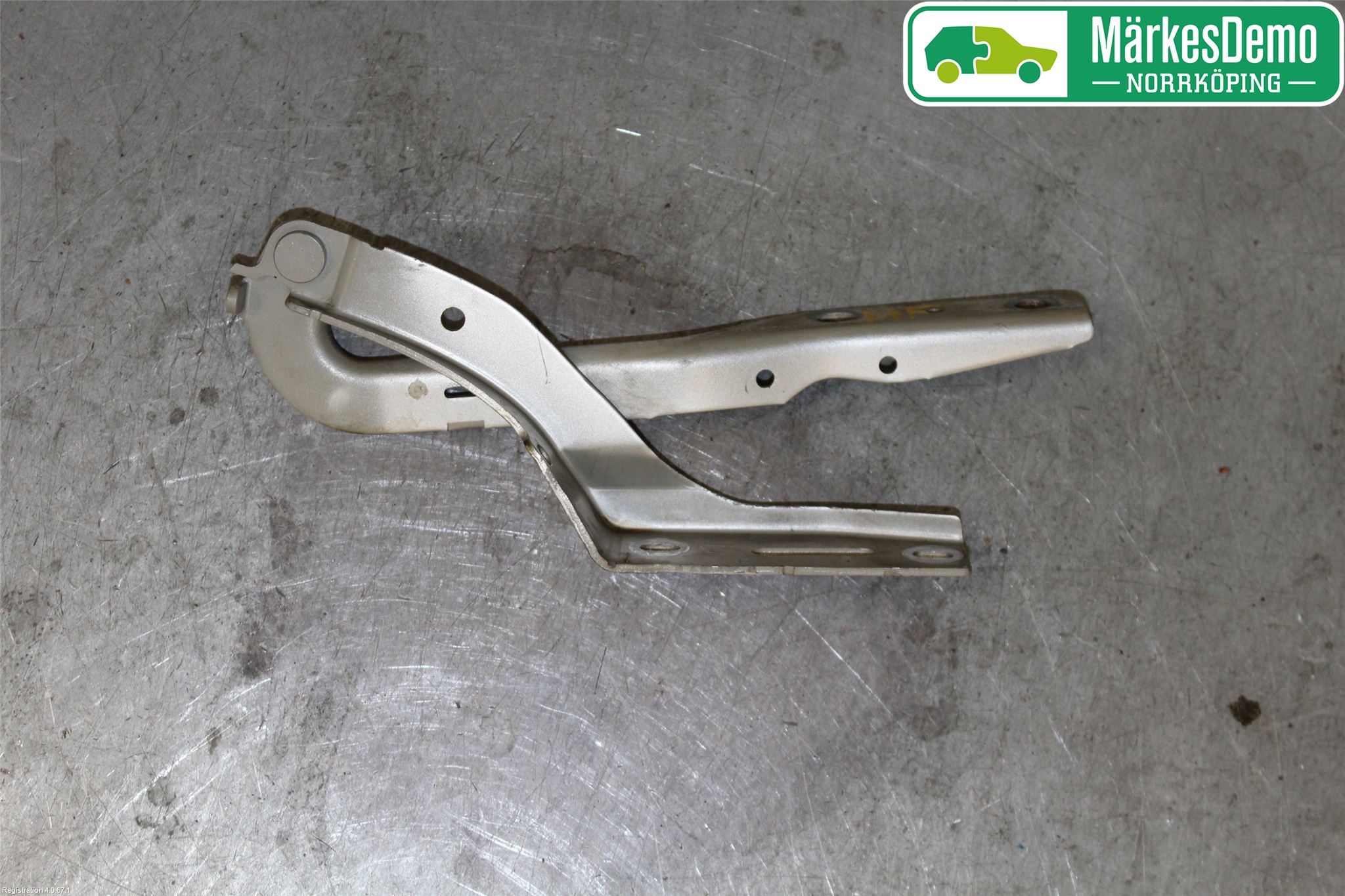Peugeot 307     05-08 Panser Hengsel - Hengsler