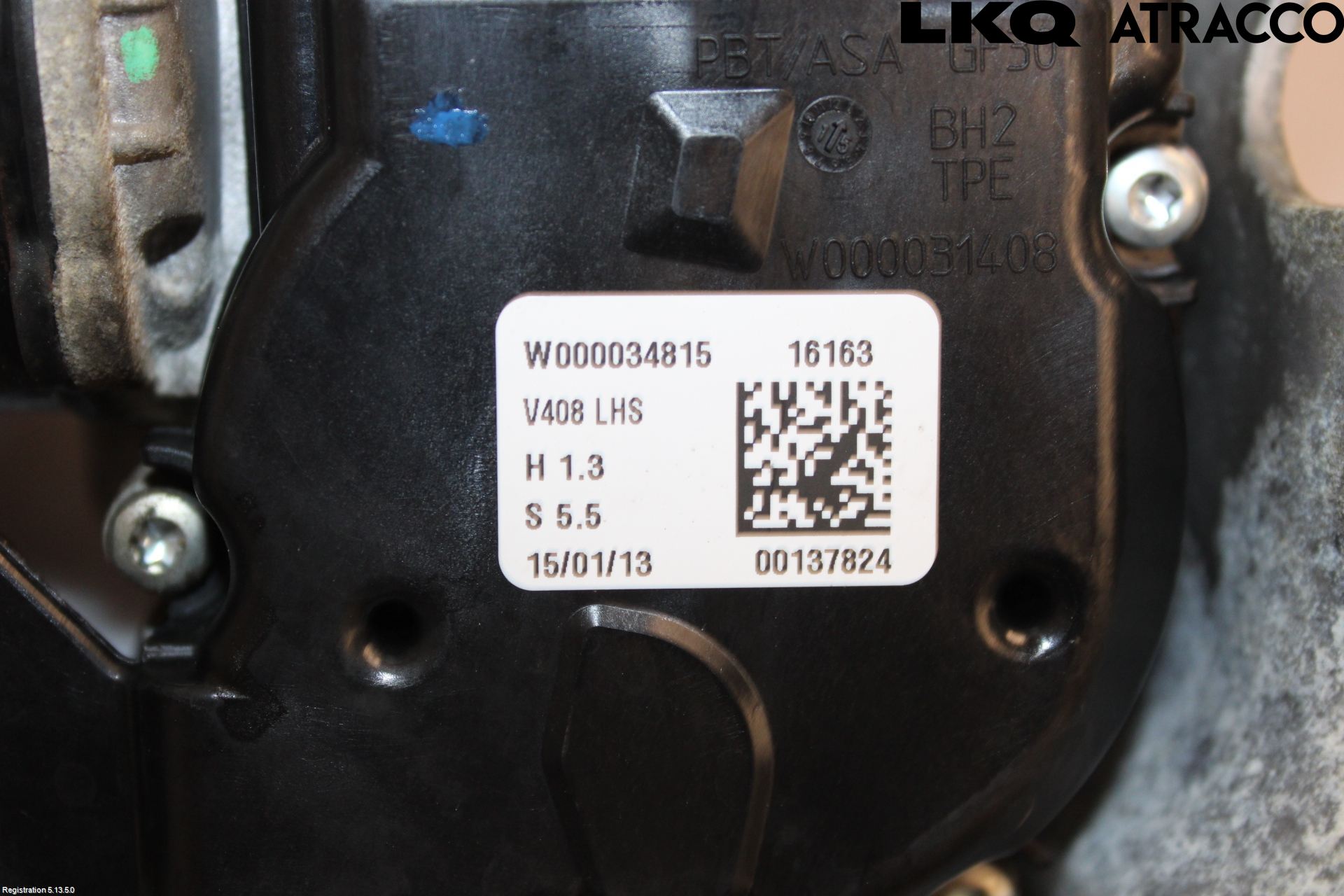 Ford TRANSIT/TOURNEO CONNECT 13-22 Viskermotor Frontrute