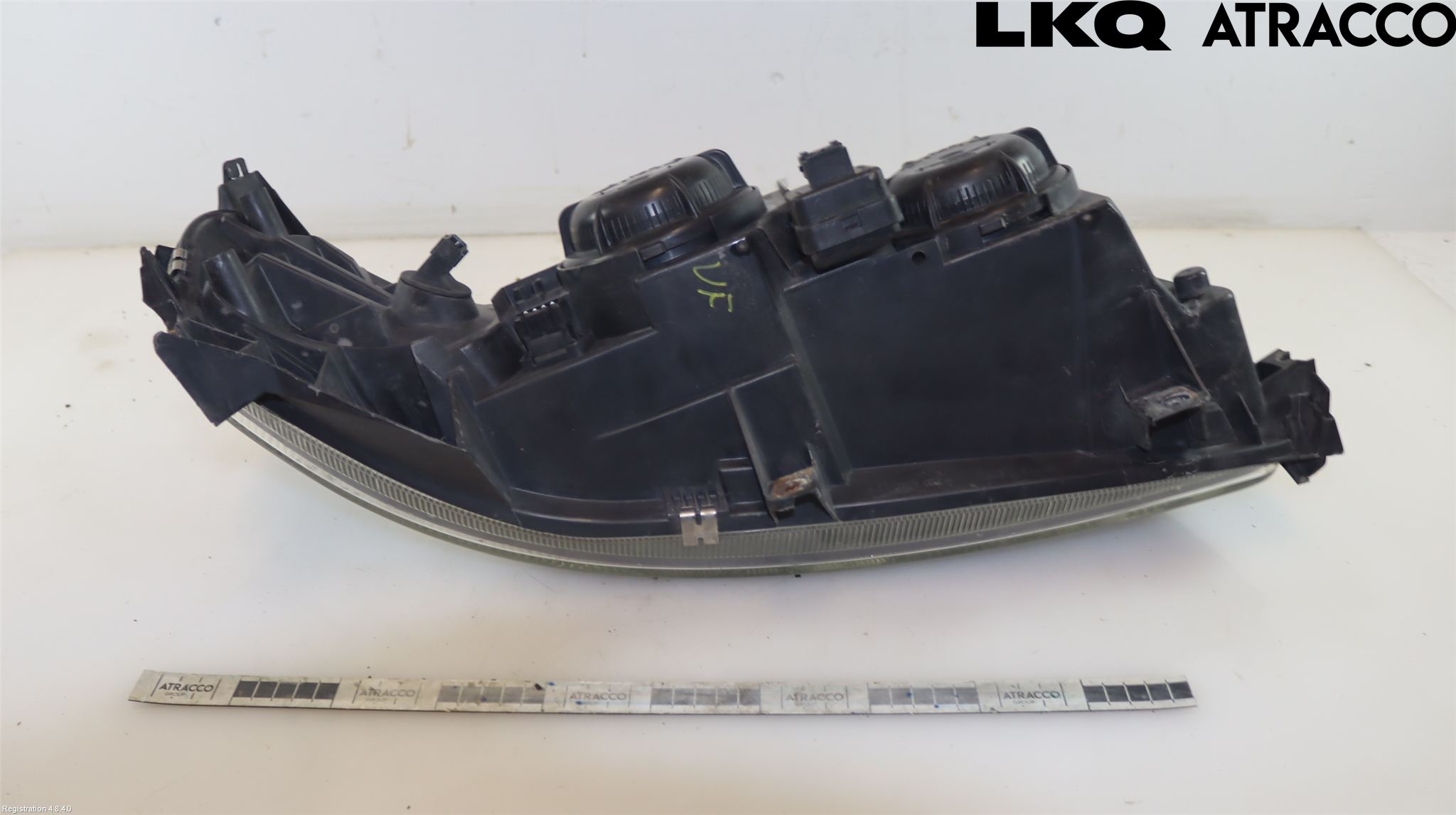 Volvo XC70 01-04 Frontlykt Venstre
