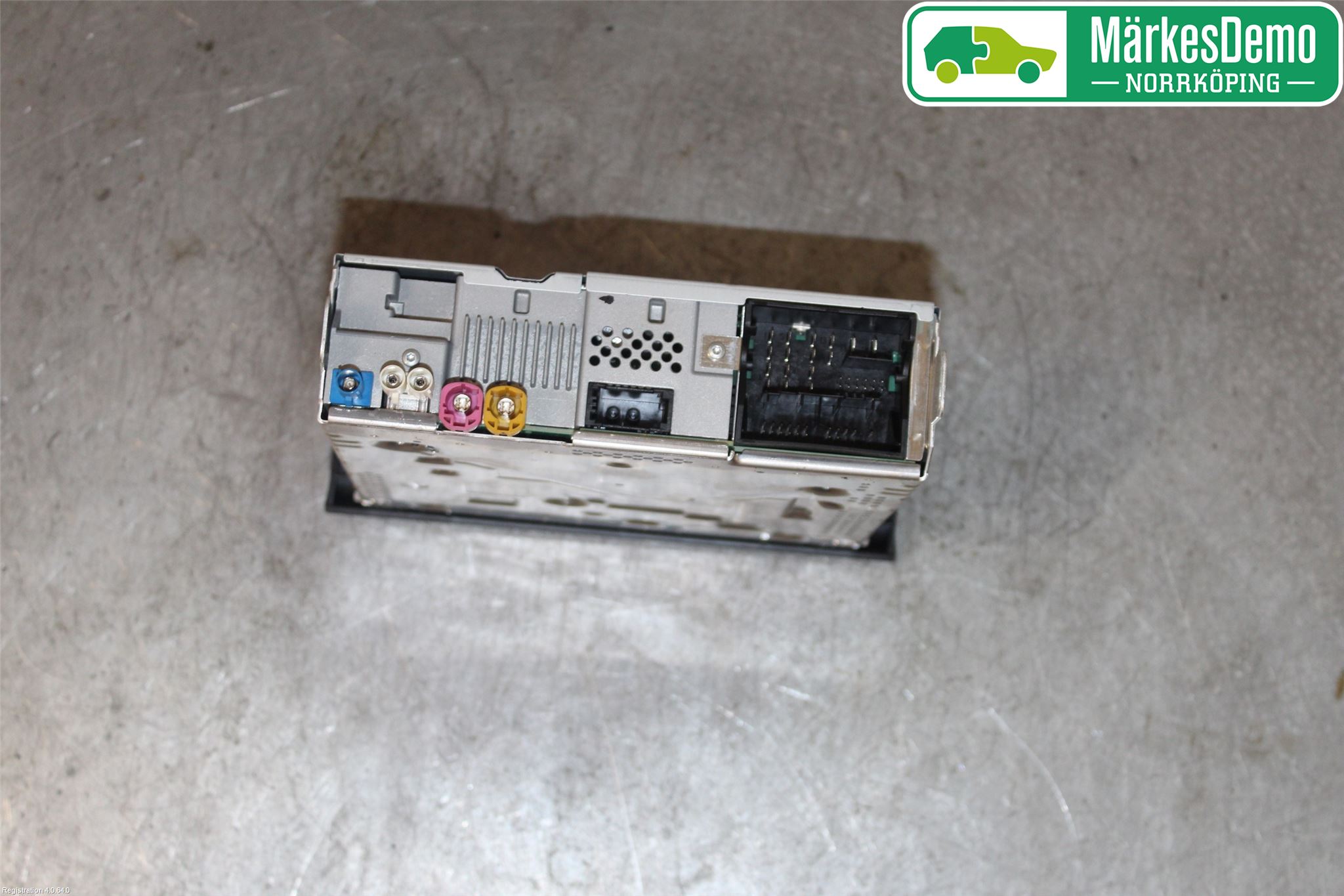 Audi A4/S4 B9 16-19 Stereo Radio Med Cd