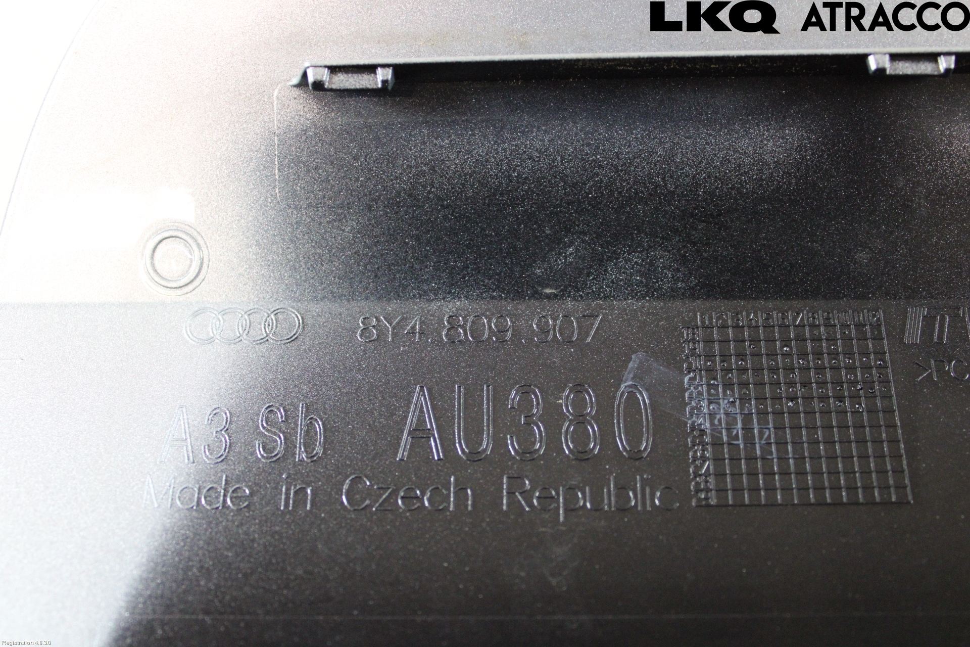 Audi A3/S3 8Y 21- Drivstoff Tankluke