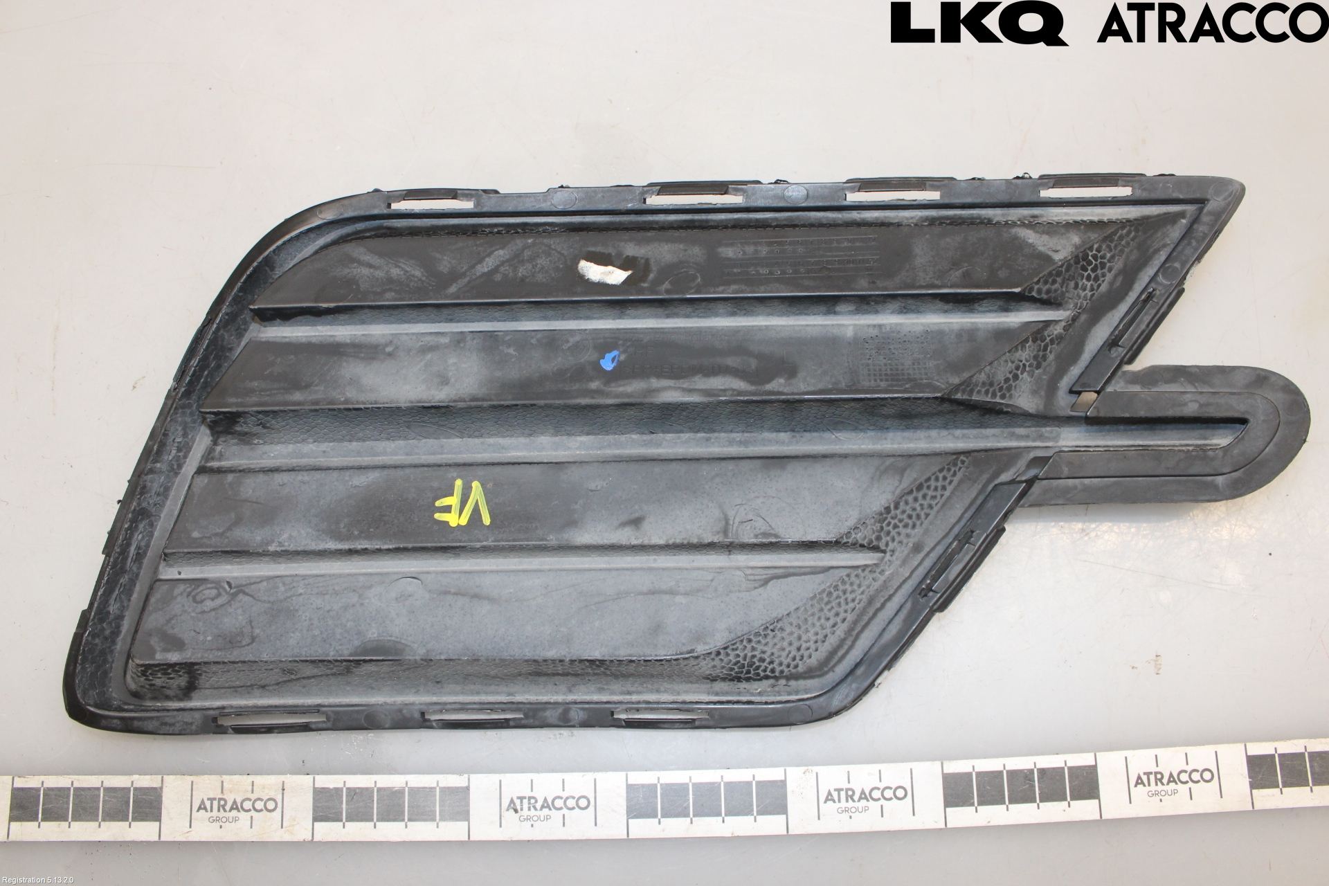 Volkswagen VW CADDY 16-20 Grilldel Venstre