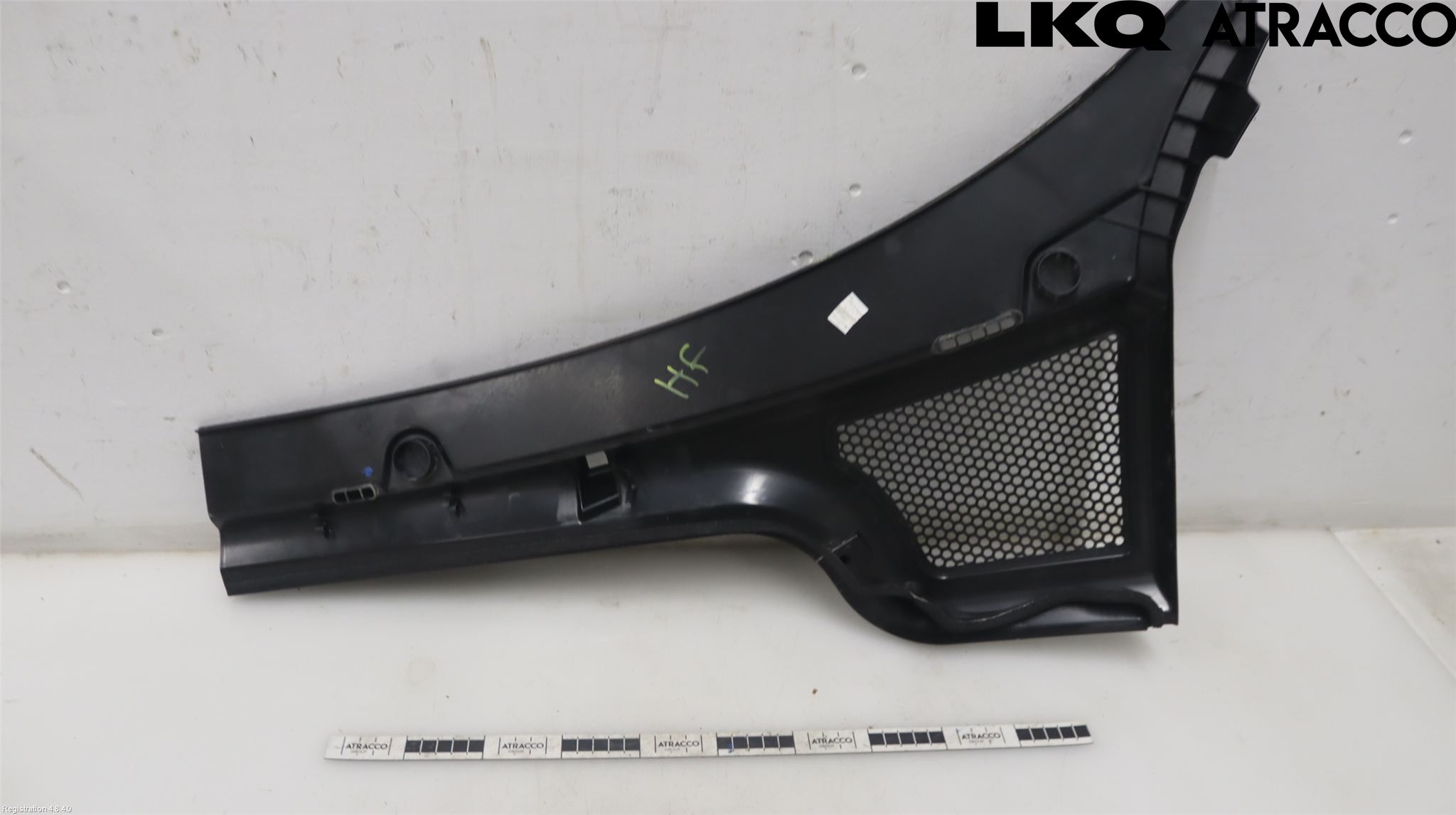 Skoda OCTAVIA (NX) 20- Visker Deksel-Grill-Under Frr