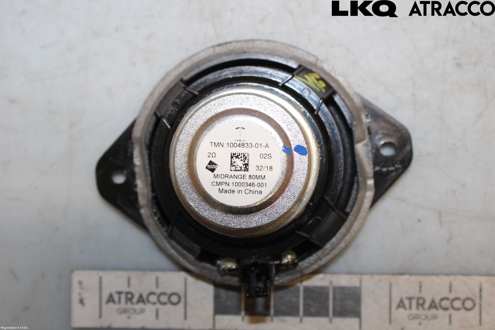 Tesla MODEL X 16- Innr Høyttaler