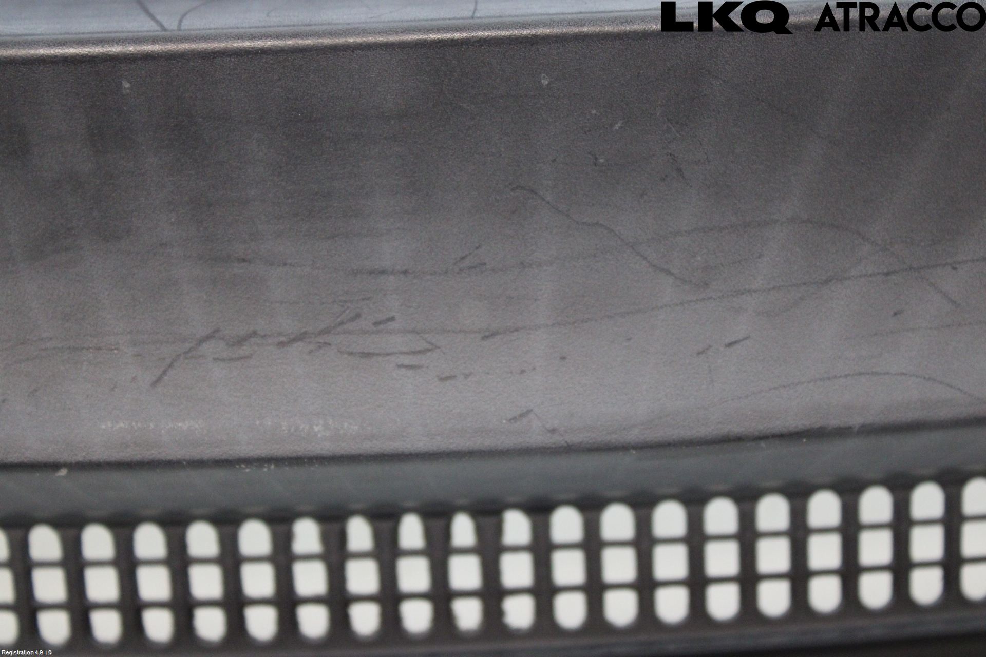 Mitsubishi COLT 09-13 Visker Deksel-Grill-Under Frr