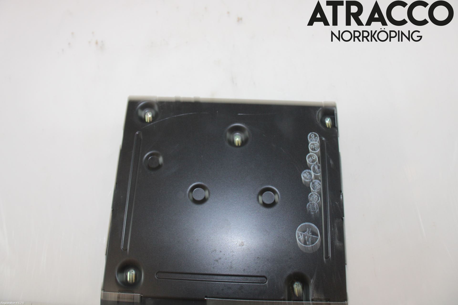 Jaguar XK/XKR 06-14 Stereo Radio Med Cd