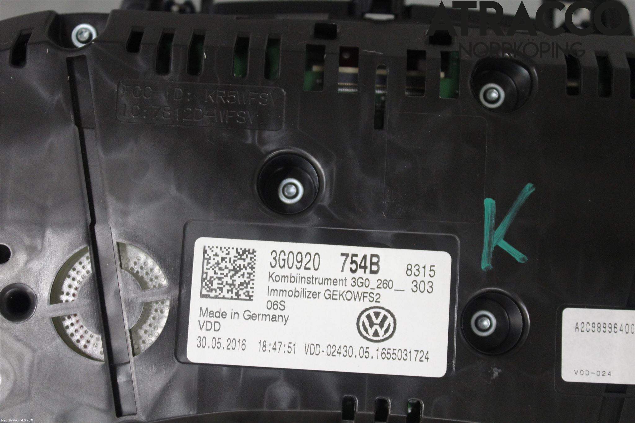 Volkswagen VW PASSAT 15-19 Instr Kombinert