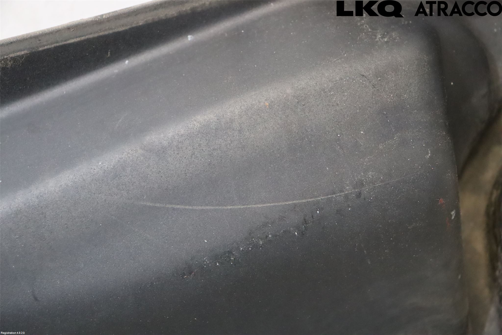 Volvo 850 91-97 Visker Deksel-Grill-Under Frr