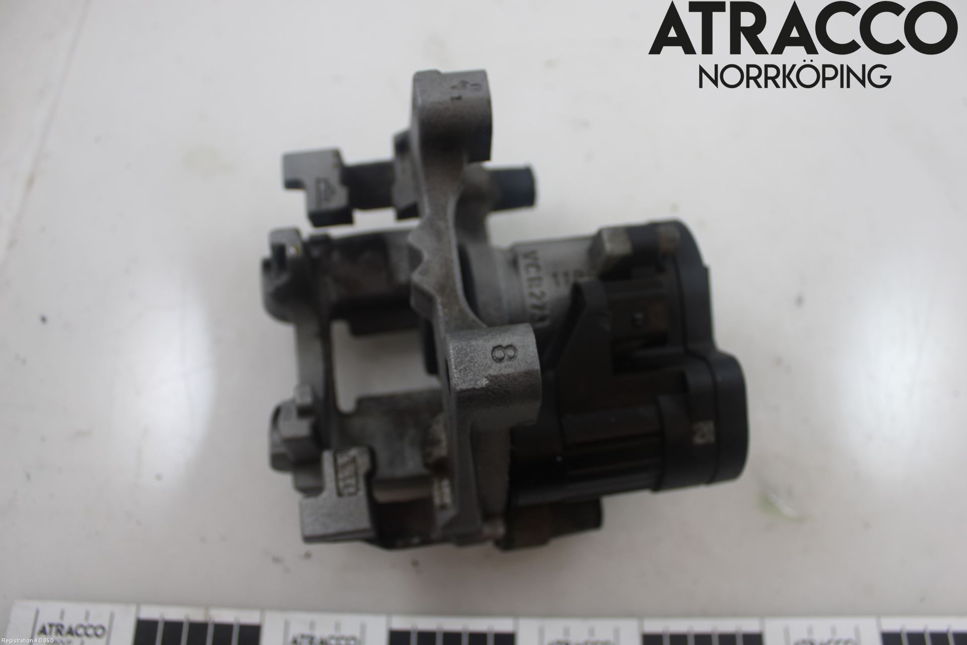 Skoda SUPERB 16-24 Bremsecaliper Bak Høyre