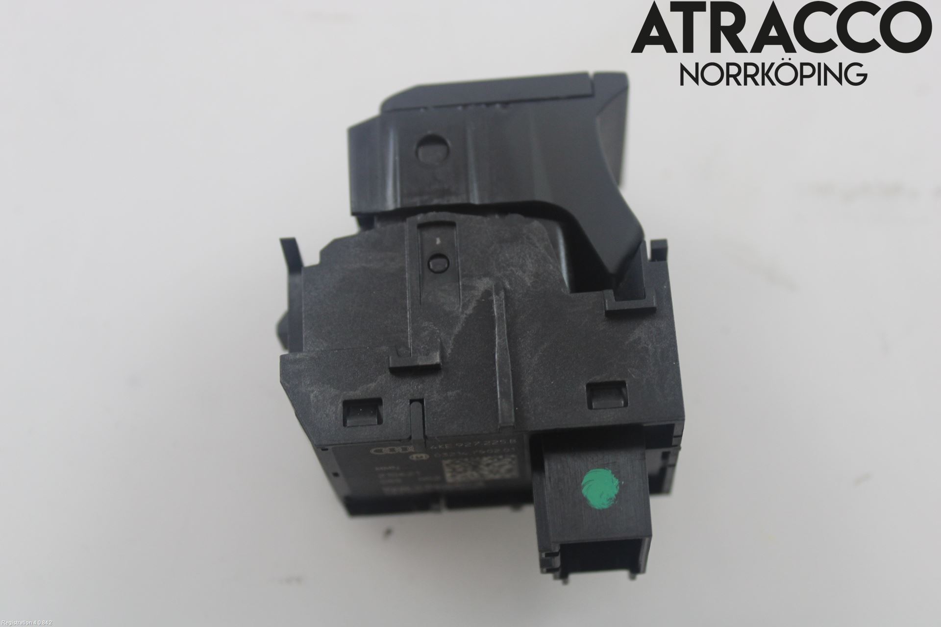 Audi A3/S3 8Y 21- Bryter Parkeringsbrems