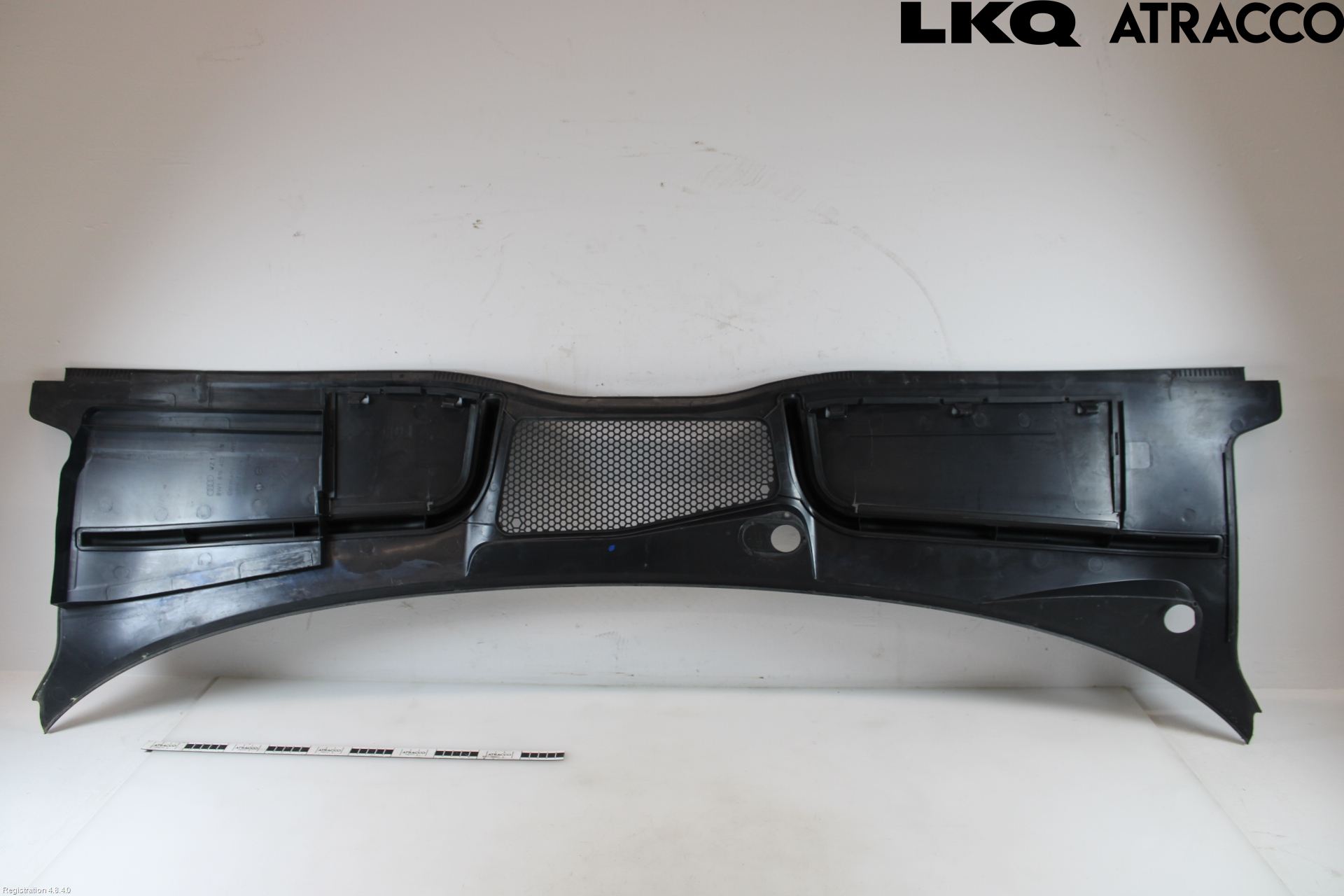 Audi A4/S4 B9 20- Visker Deksel-Grill-Under Frr