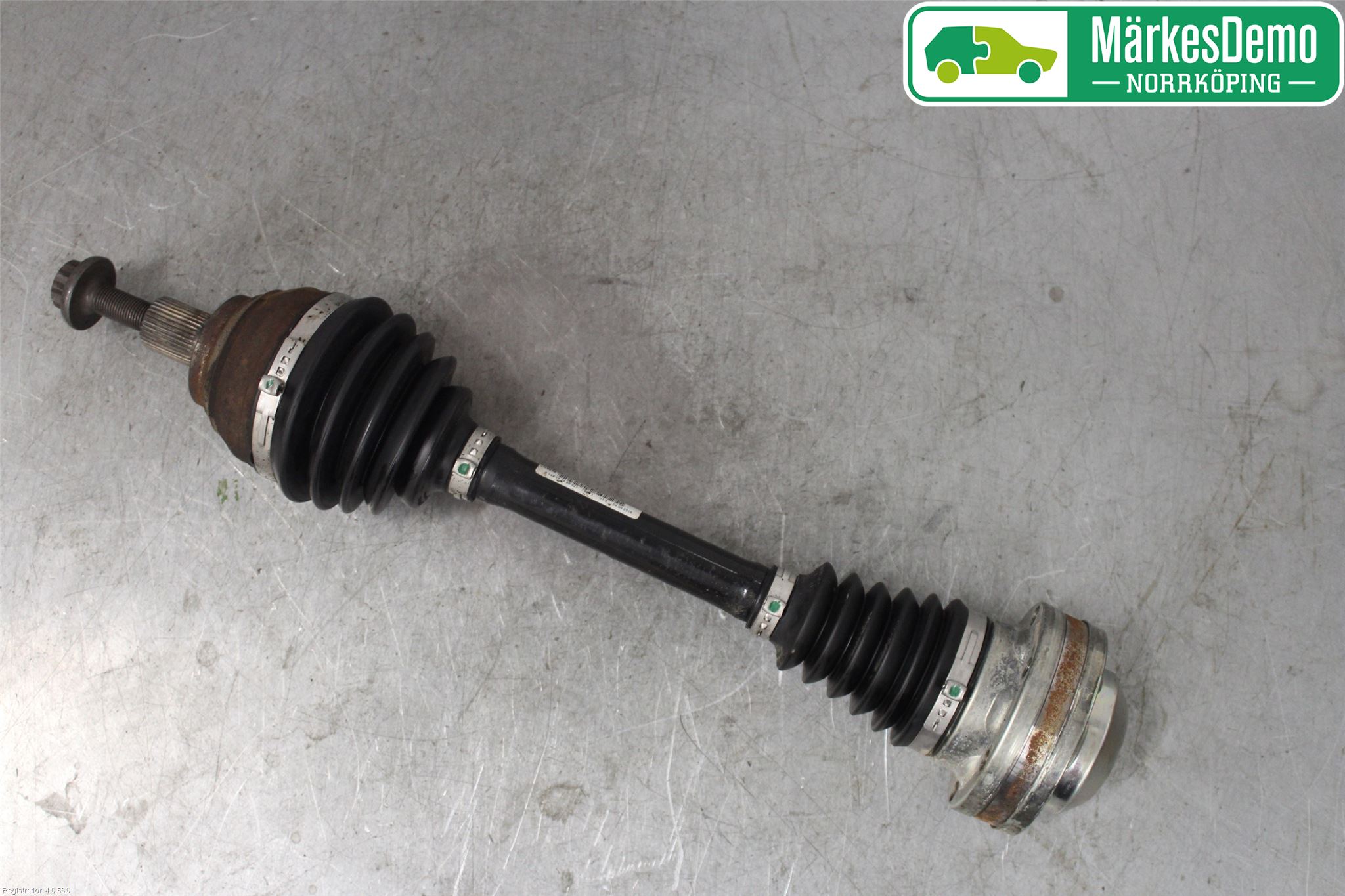 Volkswagen VW CADDY 16-20 Drivaksel Foran Kompl Venstre