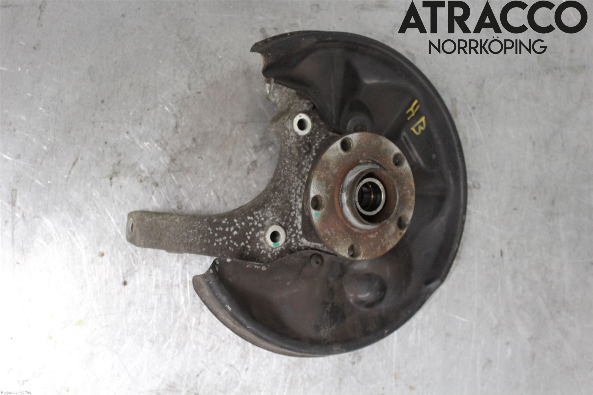 Audi A8/S8 4E  02-09 Spindel Hb