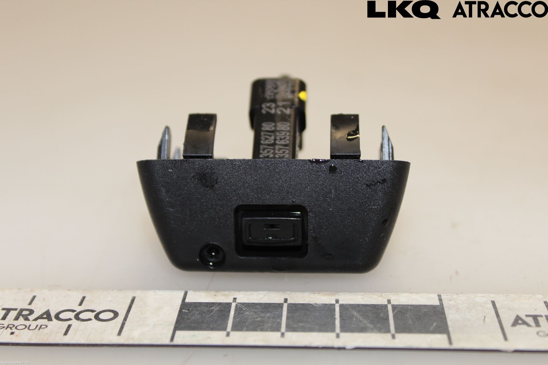 Opel CORSA F, CORSA-E 20- Spylerdyse Ruter