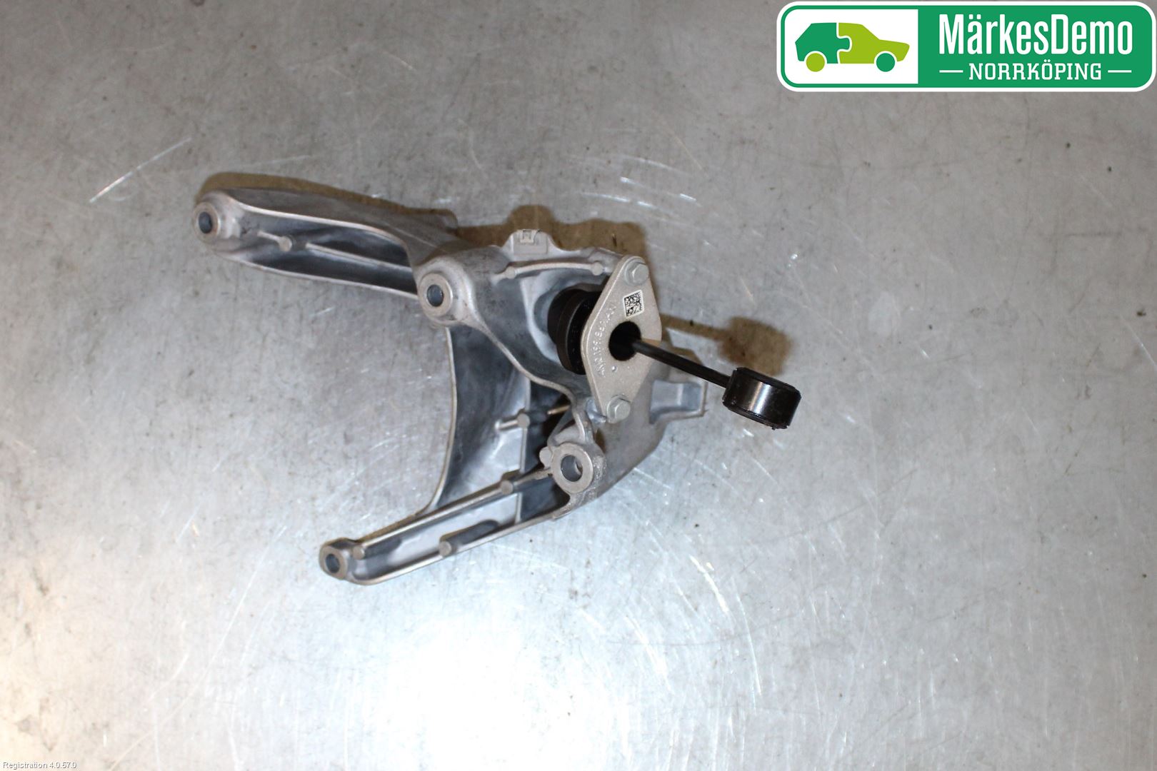 Audi A6 F2/C8 19- Motor Feste Stål-Alu