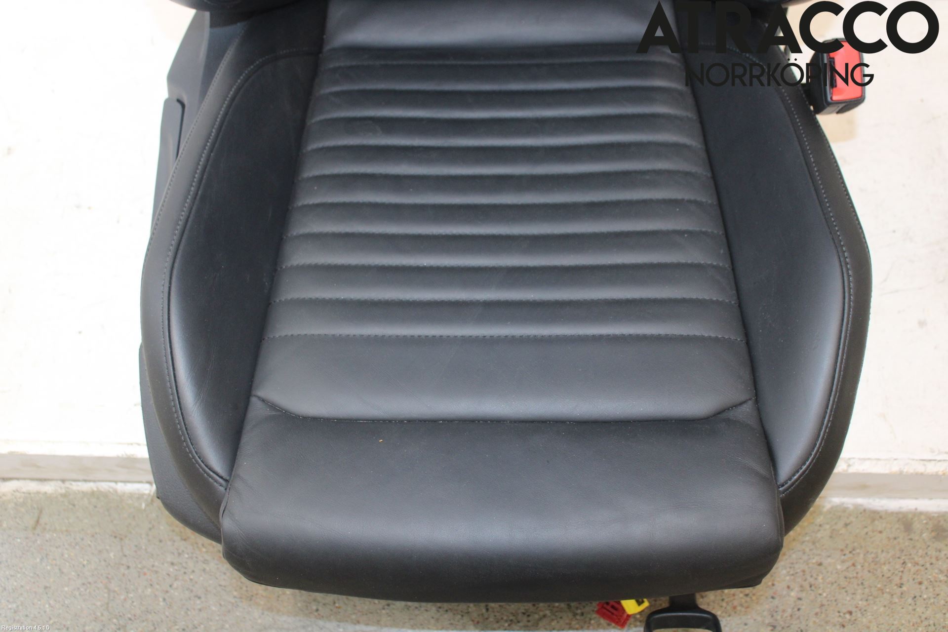 Volkswagen VW PASSAT 15-19 Innr Sete Foran Høyre