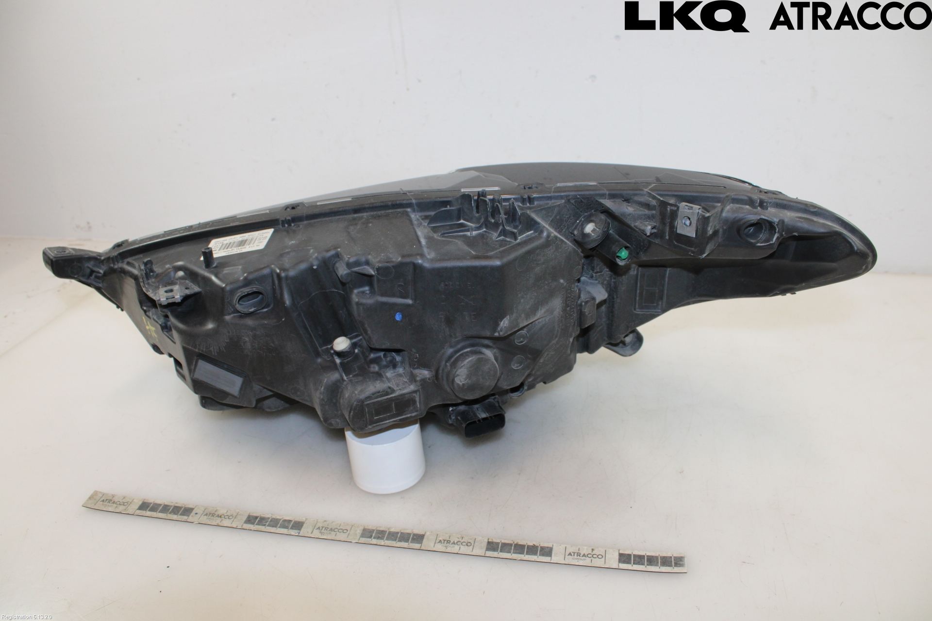 Ford MONDEO 15-22 Frontlykt Høyre