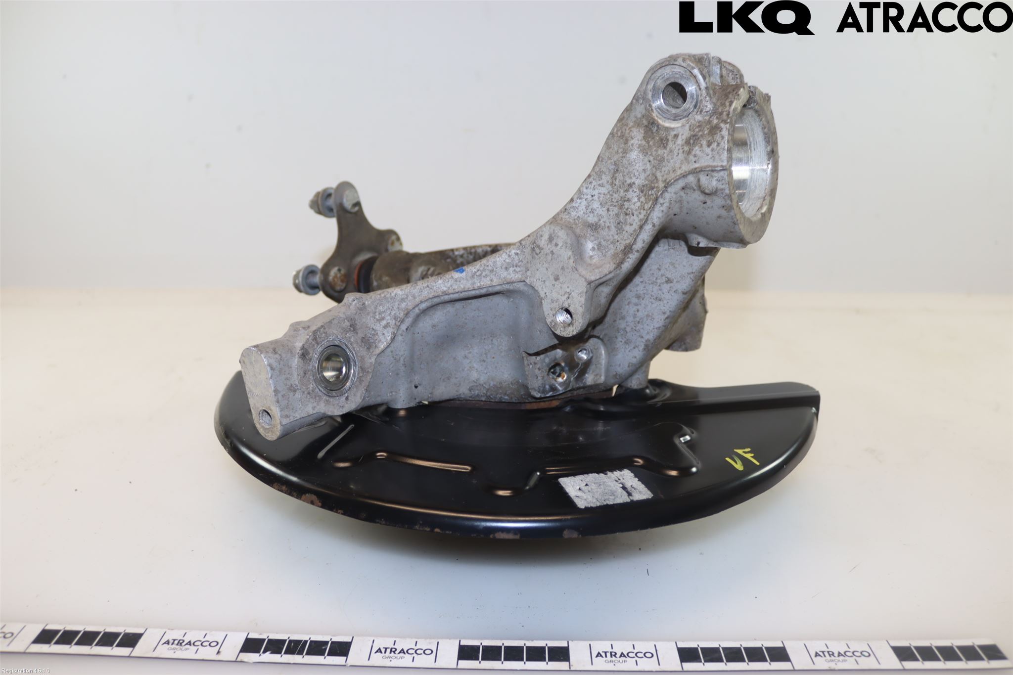 Volkswagen VW ID.4 21- Spindel Vf