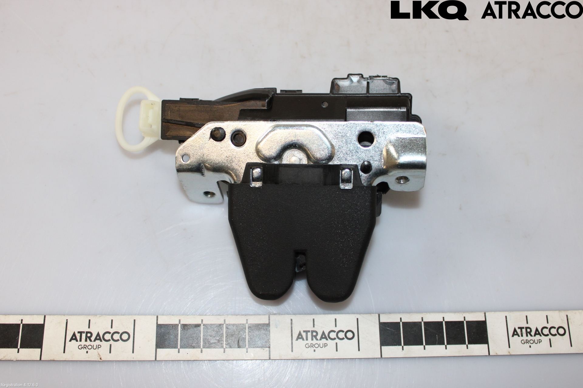 Mercedes-Benz MB E-KLASS (W213) 16-23 Bakluke-Lokk Låsekasse